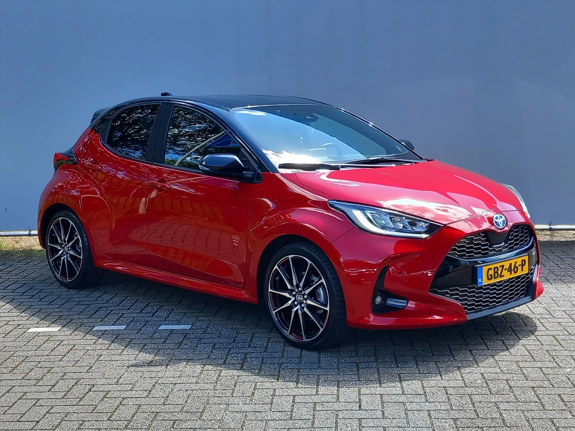 Toyota Yaris met kenteken GBZ-46-P – interieur