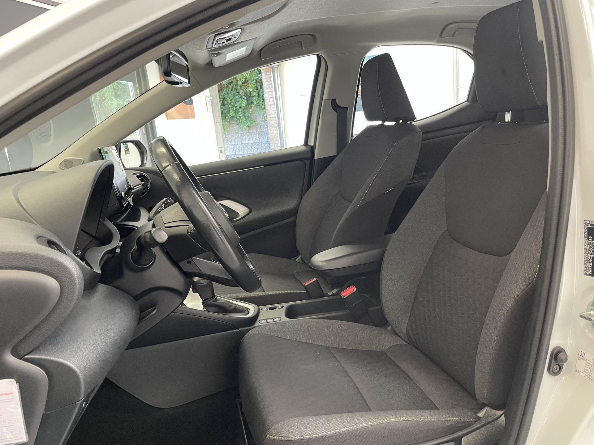 Toyota Yaris met kenteken P-397-JT – dashboard