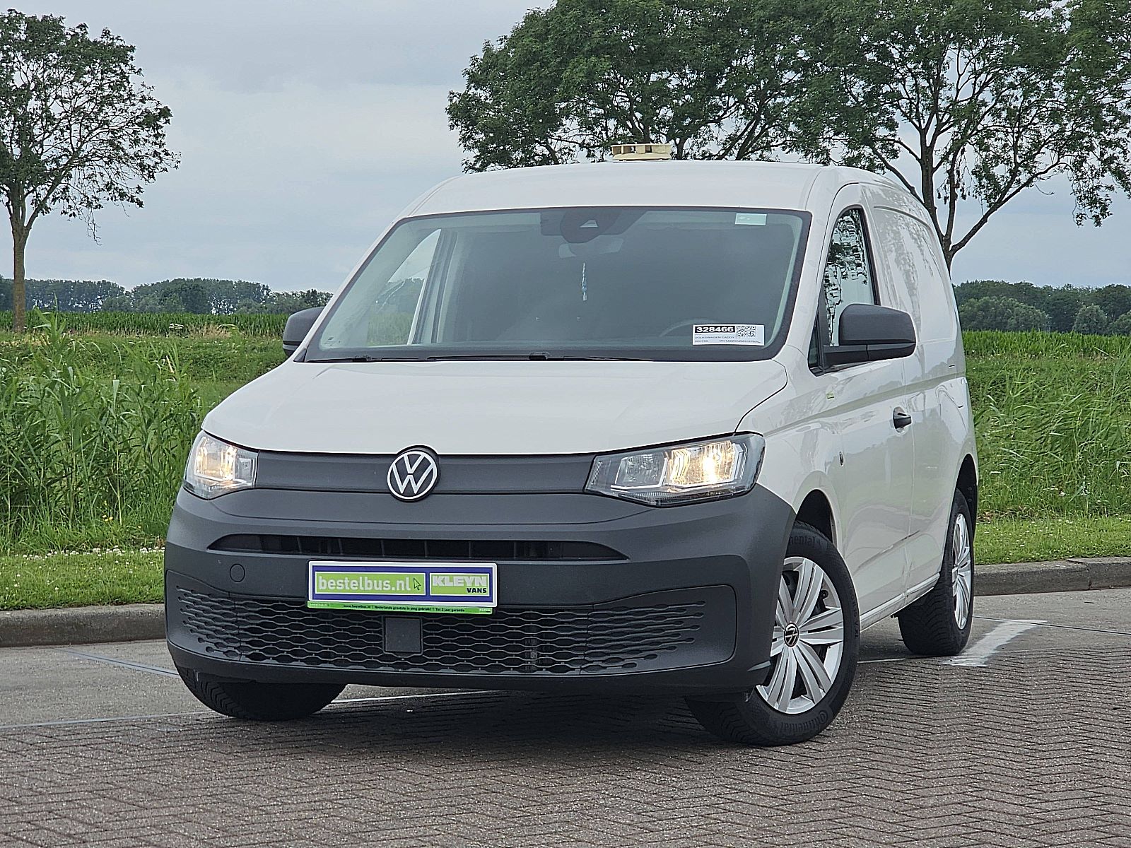 Volkswagen Caddy – vooraanzicht