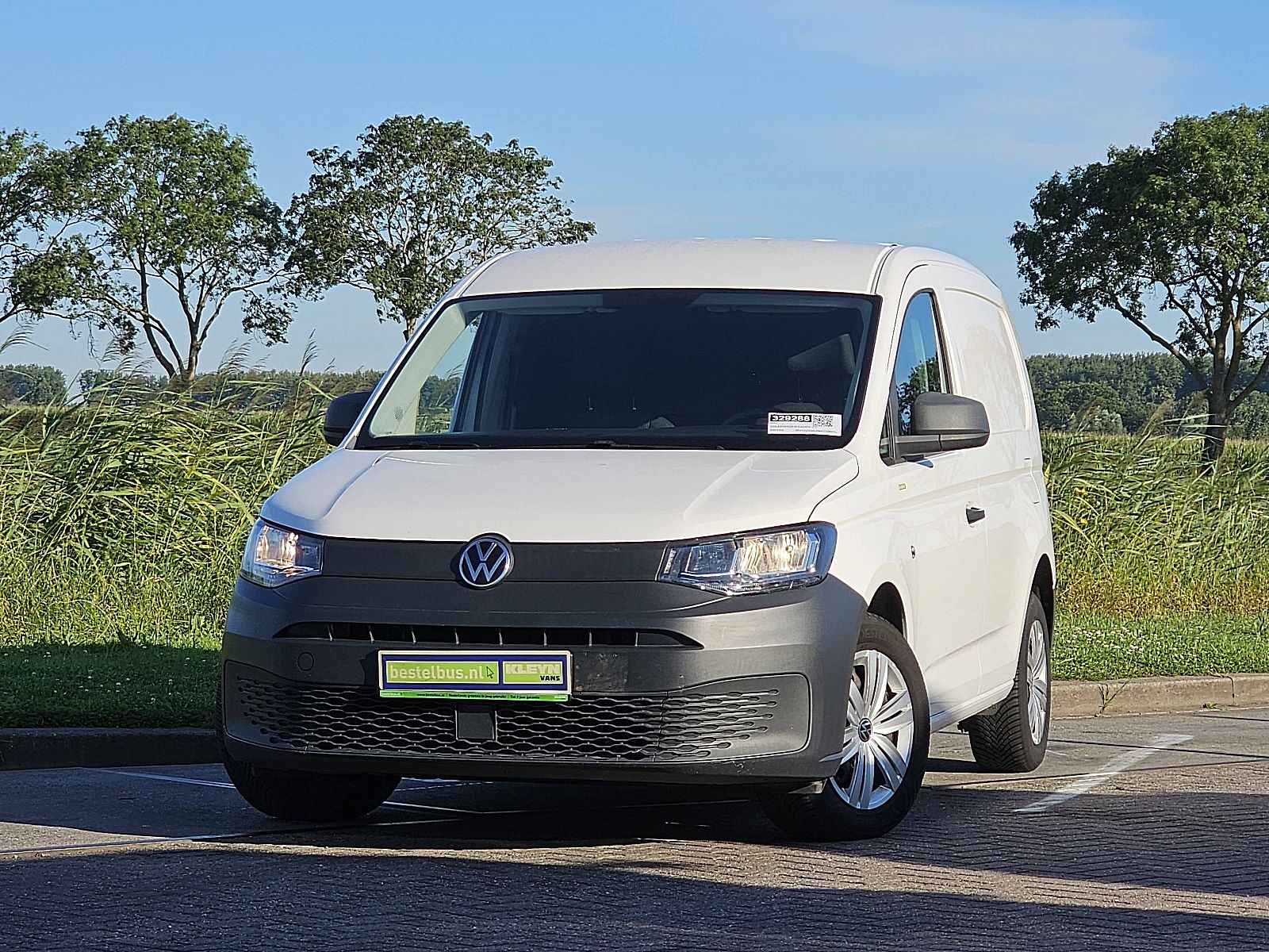 Volkswagen Caddy – vooraanzicht