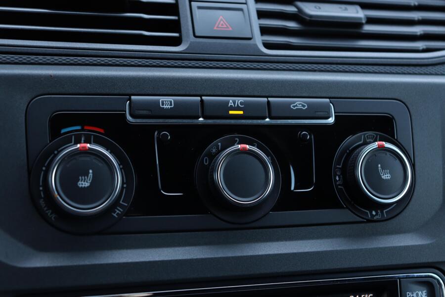 Volkswagen Caddy met kenteken VLF-99-L – detailfoto