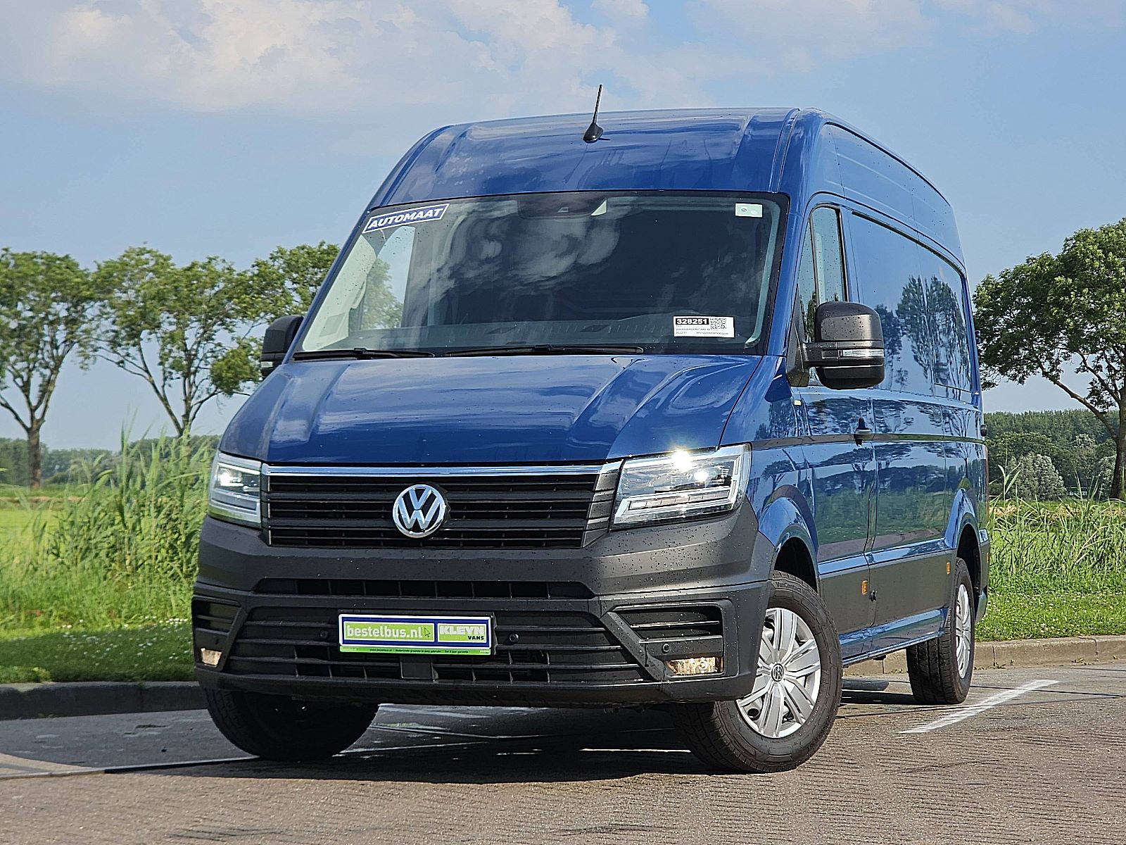 Volkswagen Crafter – vooraanzicht