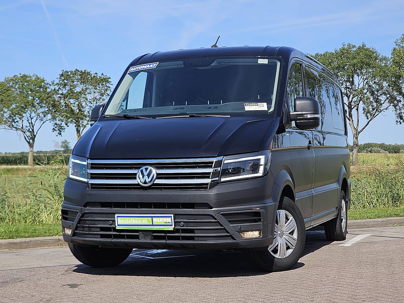 Volkswagen Crafter – vooraanzicht
