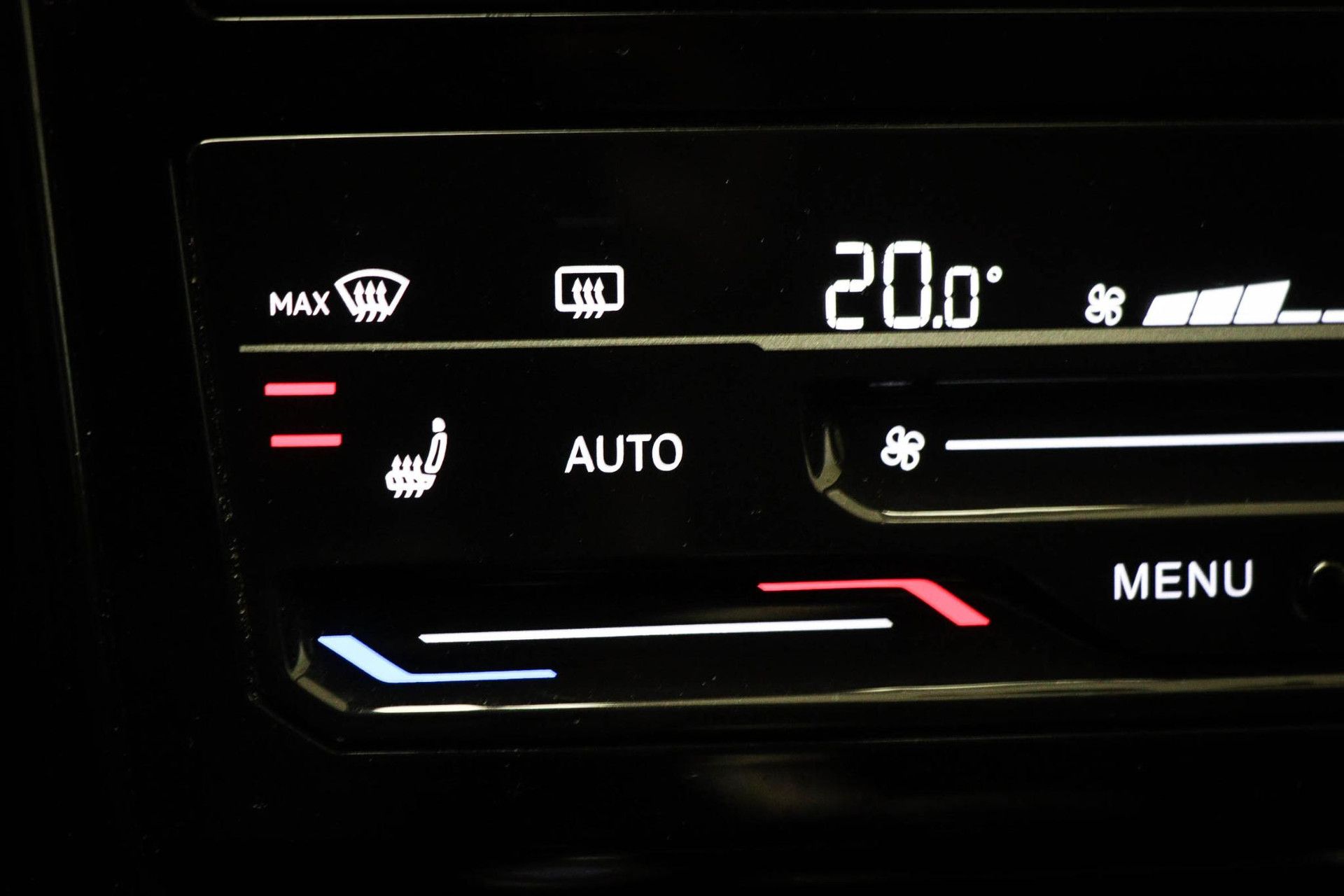 Volkswagen T-Cross met kenteken KFN-44-G – detailfoto
