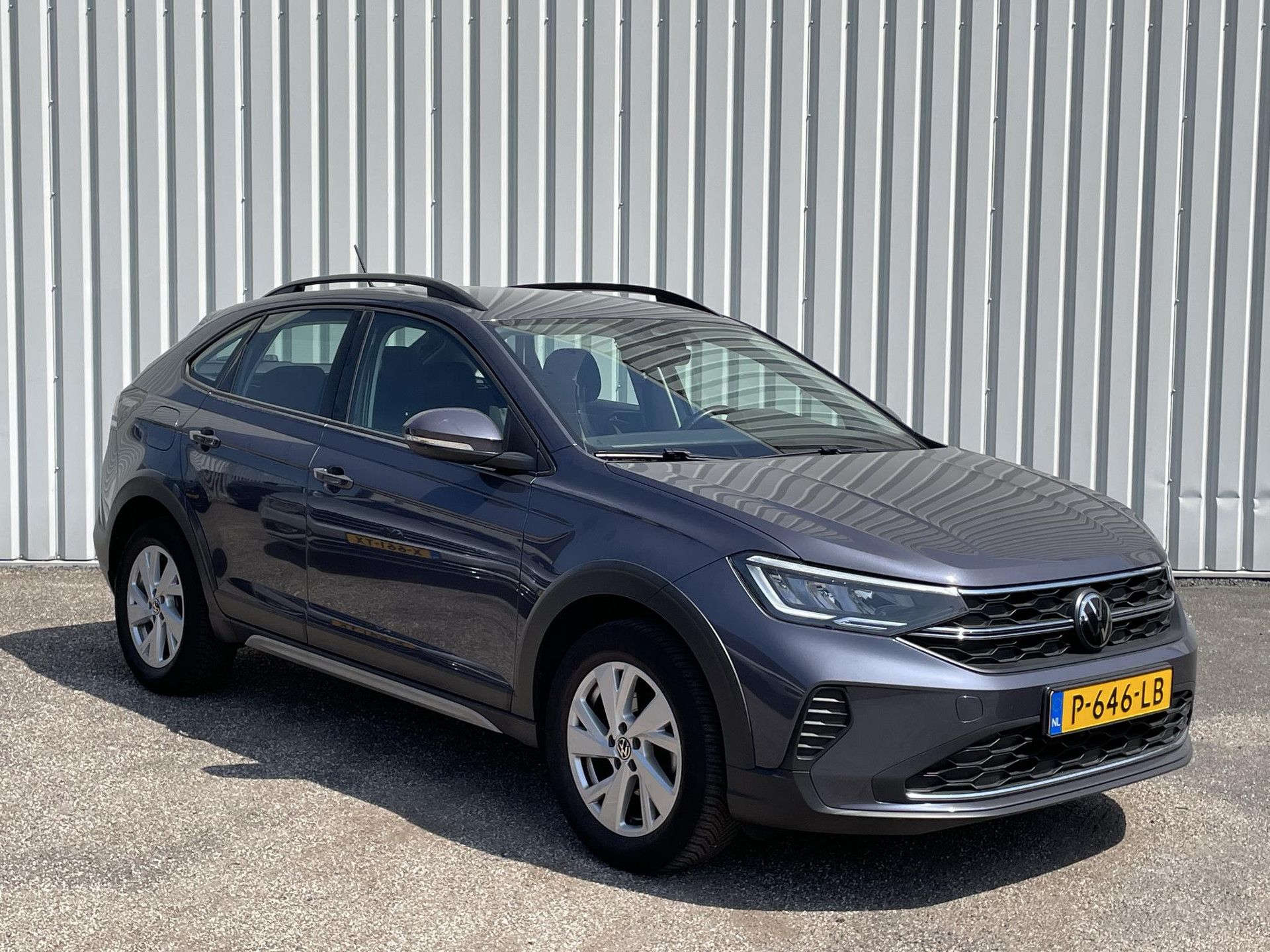 Volkswagen Taigo met kenteken P-646-LB – detailfoto
