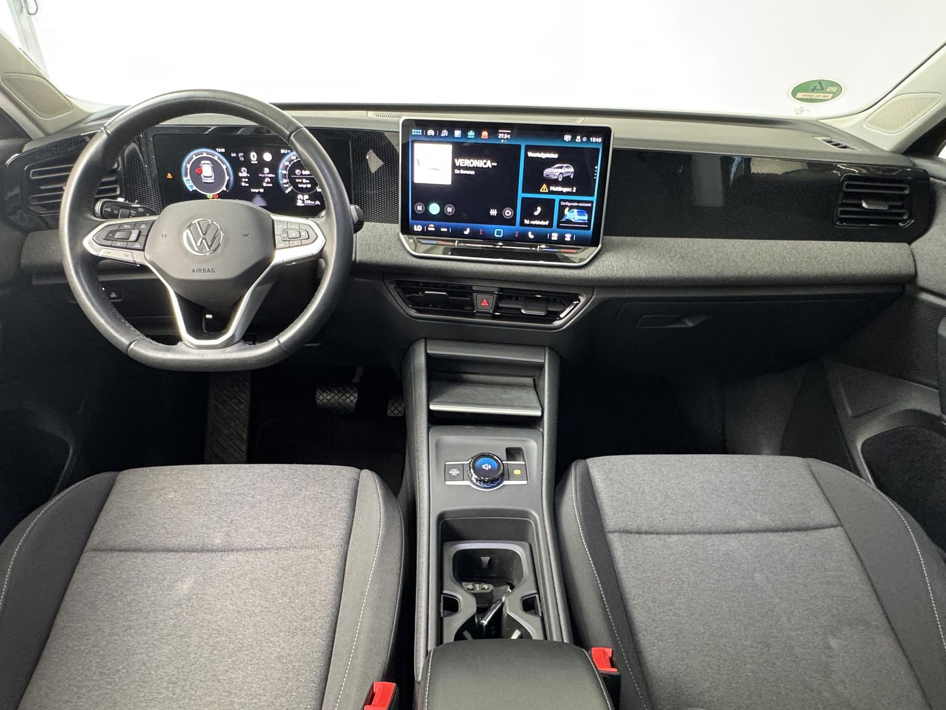 Volkswagen Tiguan met kenteken KFS-91-K – interieur
