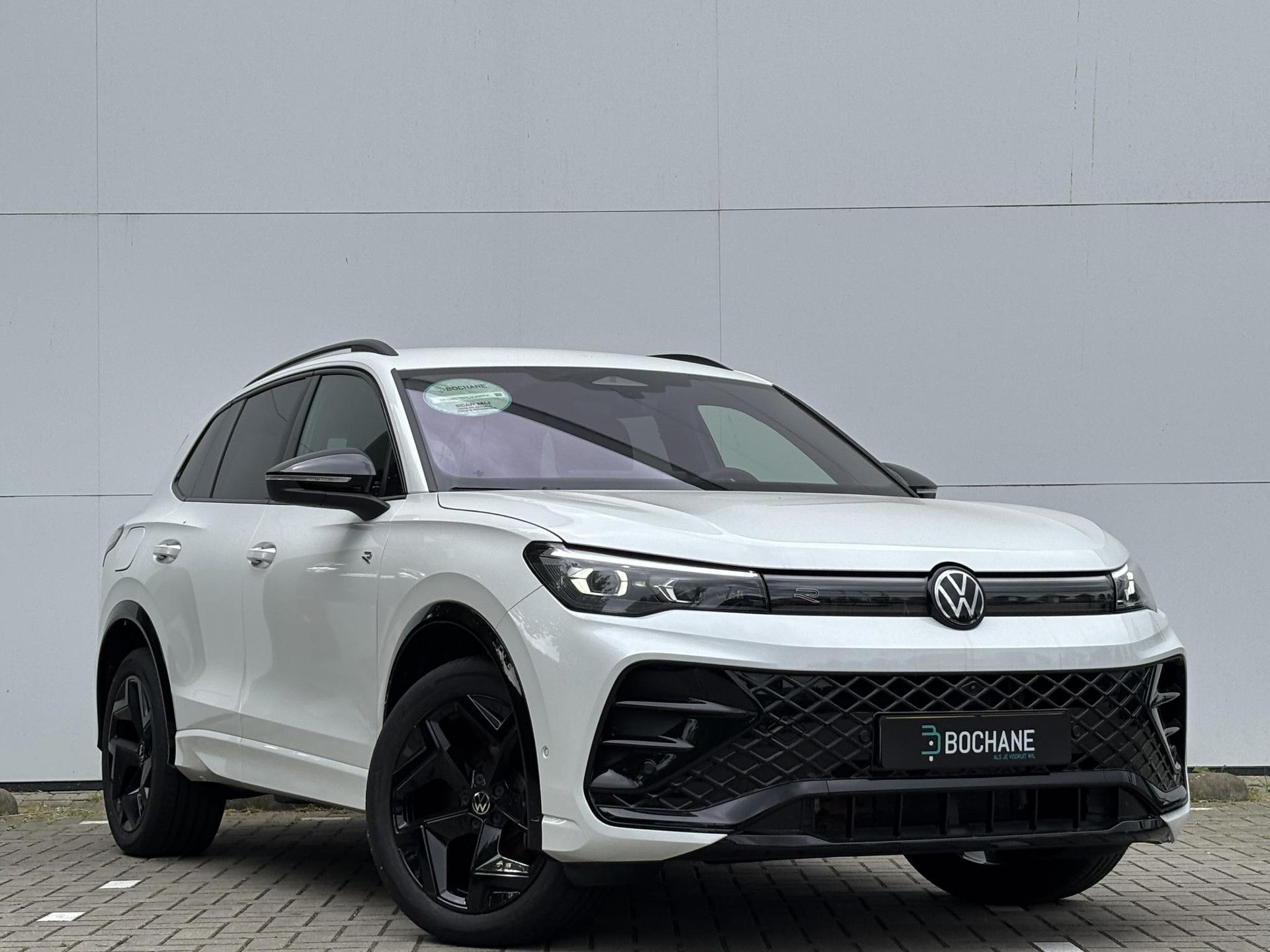Volkswagen Tiguan met kenteken KHL-04-S – detailfoto
