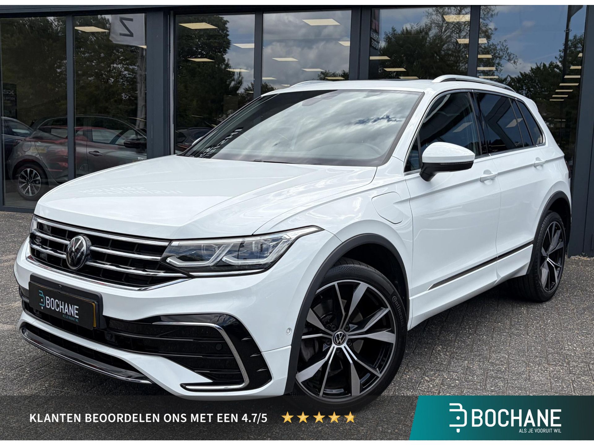 Volkswagen Tiguan met kenteken KNJ-64-S – vooraanzicht