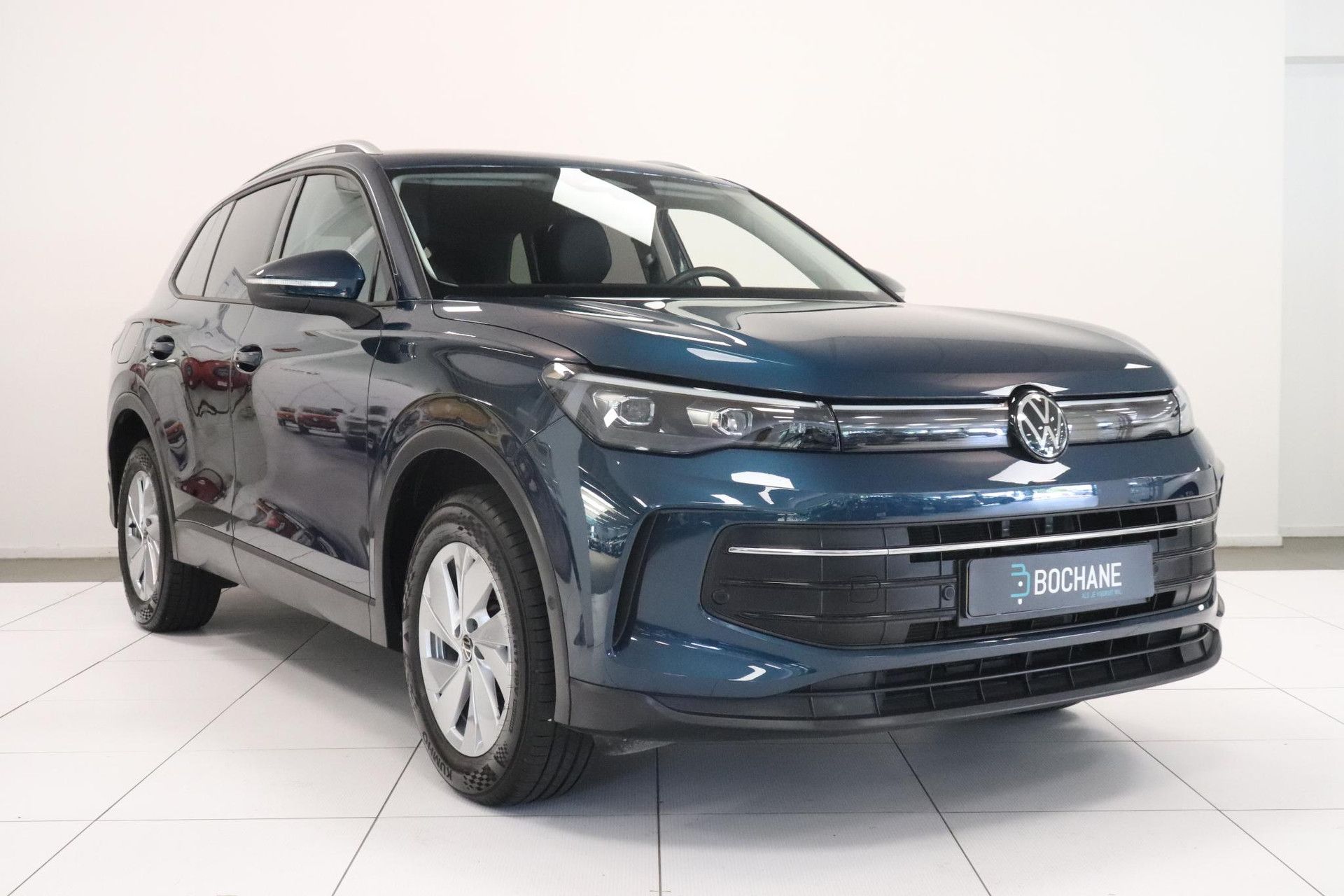 Volkswagen Tiguan met kenteken KPD-09-P – detailfoto