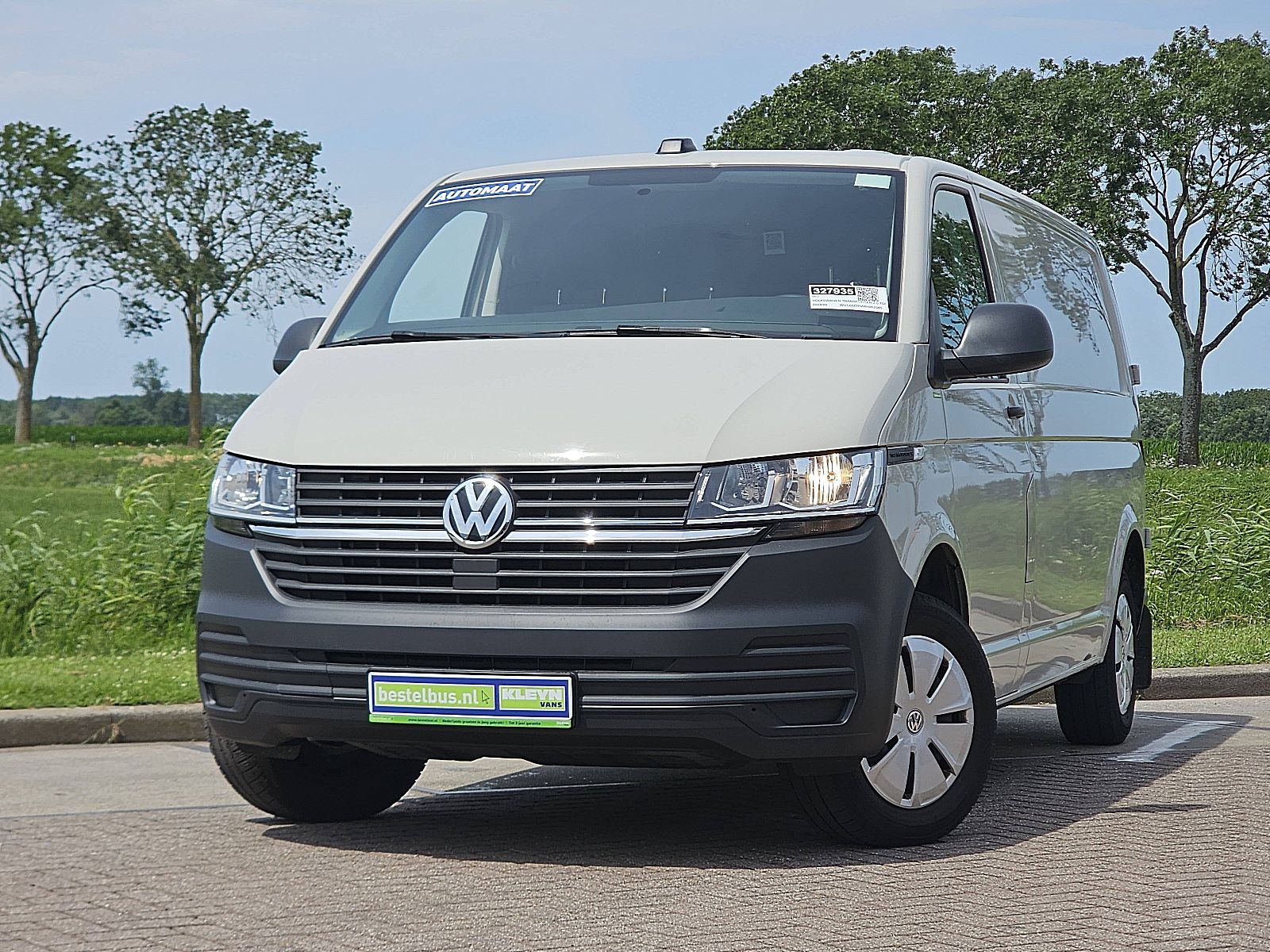 Volkswagen Transporter – vooraanzicht