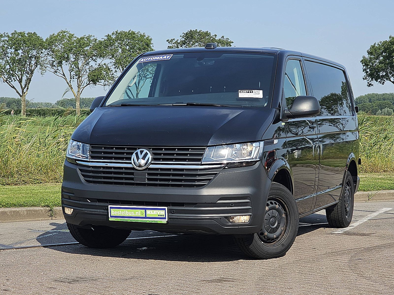 Volkswagen Transporter – vooraanzicht