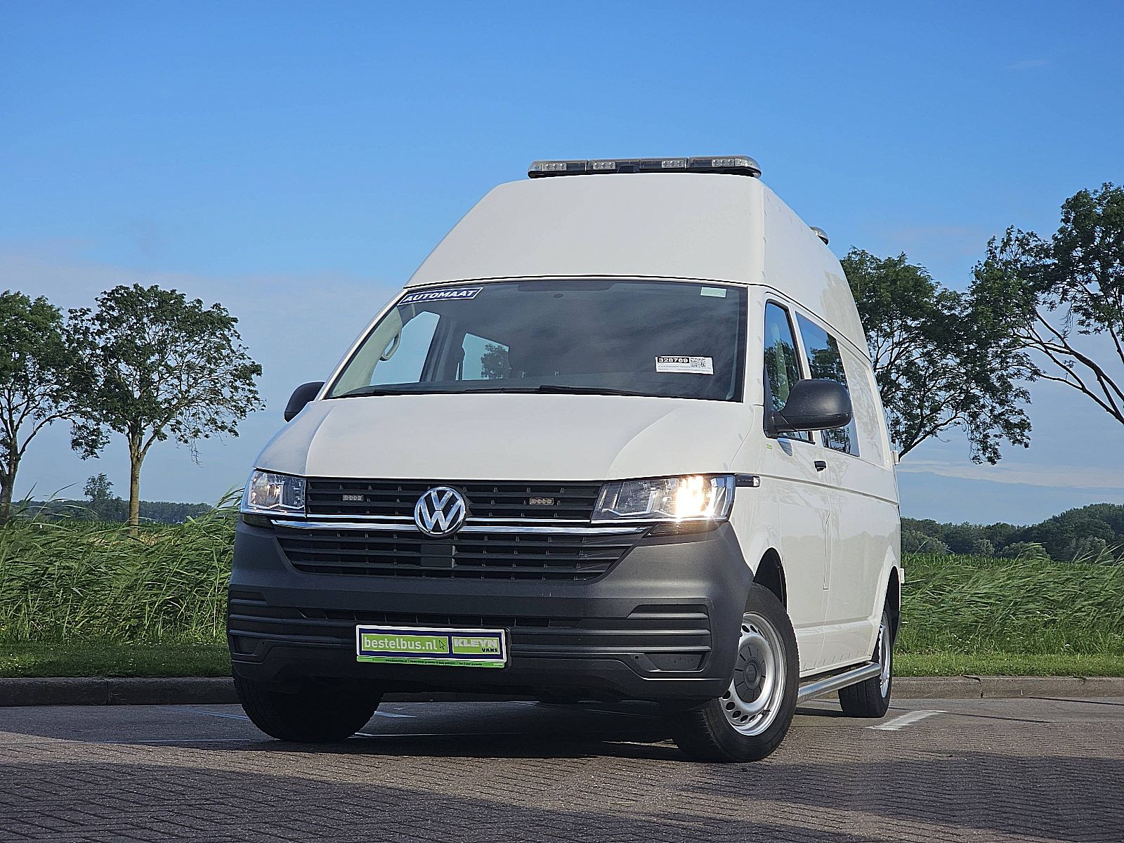 Volkswagen Transporter – vooraanzicht
