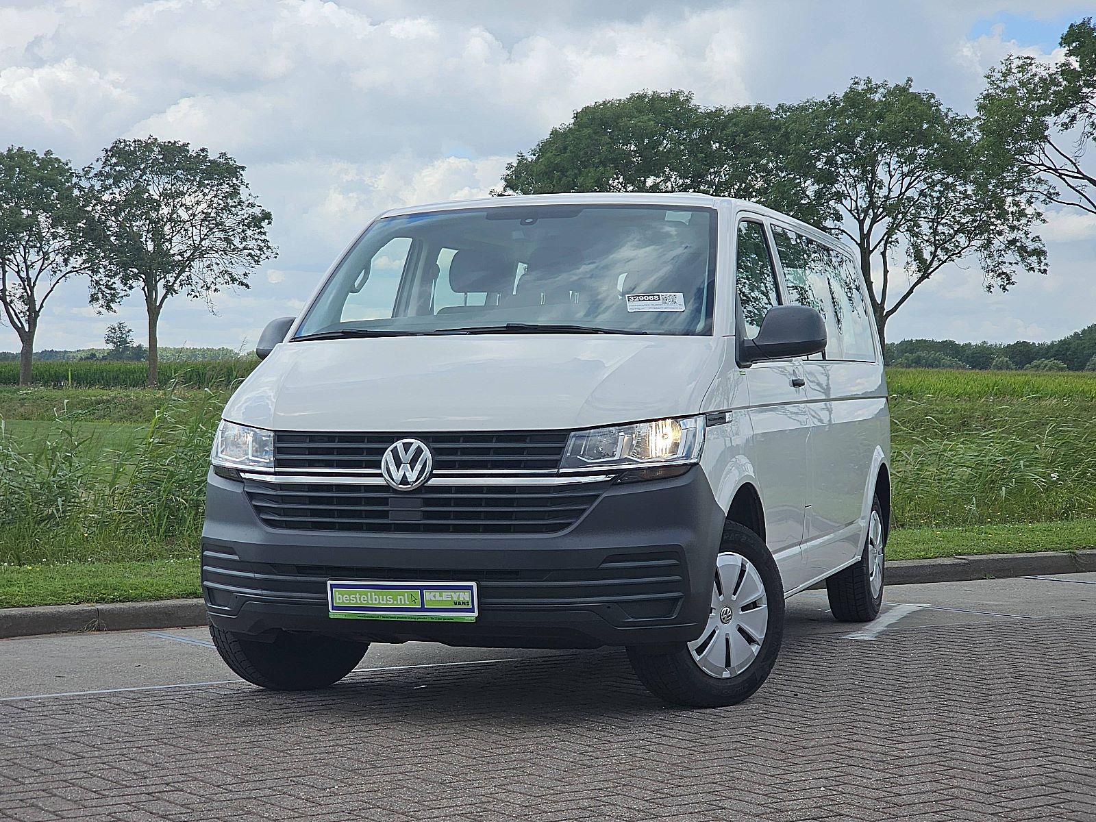 Volkswagen Transporter – vooraanzicht