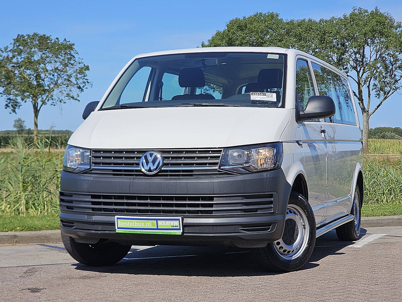 Volkswagen Transporter – vooraanzicht