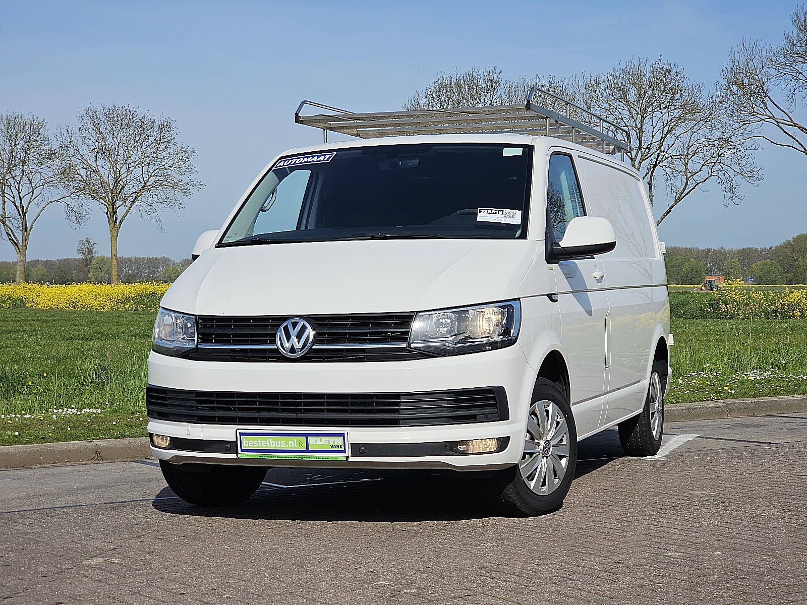 Volkswagen Transporter – vooraanzicht