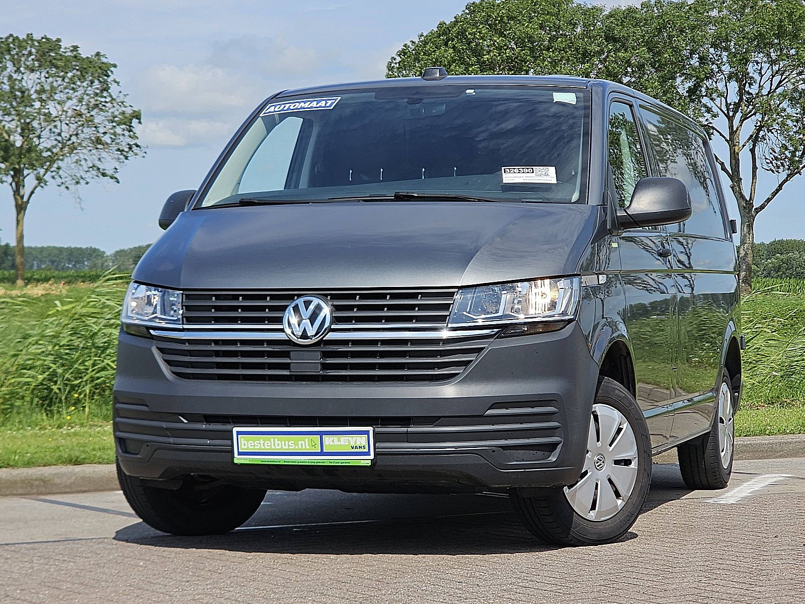 Volkswagen Transporter – vooraanzicht