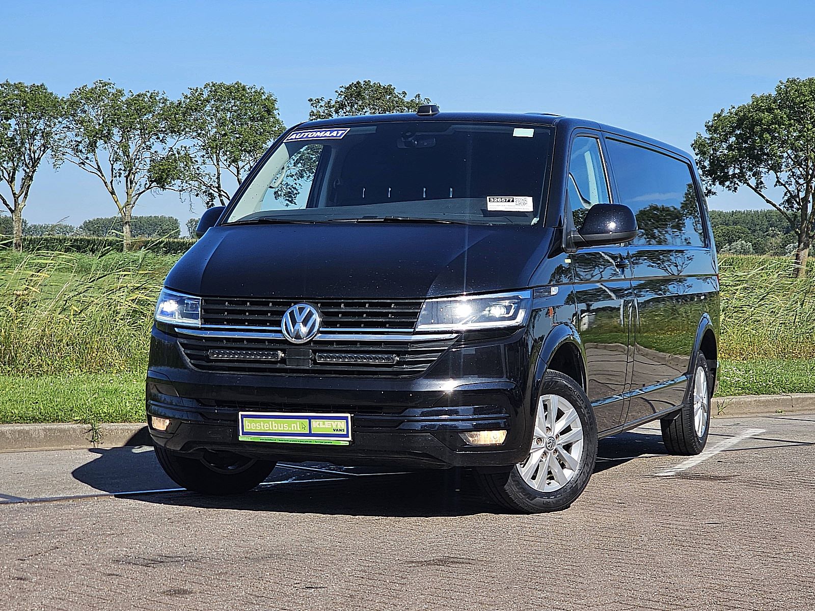 Volkswagen Transporter – vooraanzicht