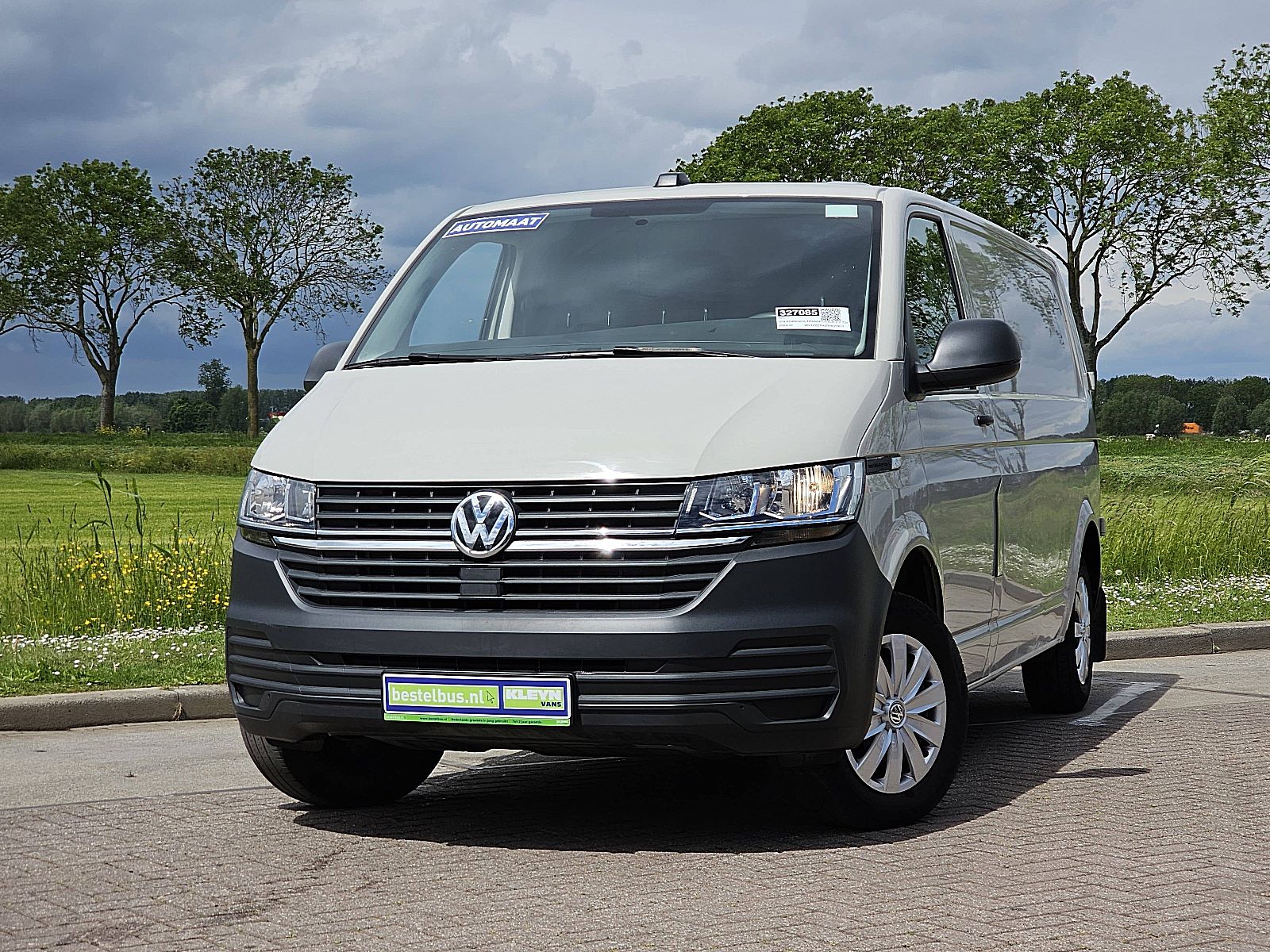 Volkswagen Transporter – vooraanzicht