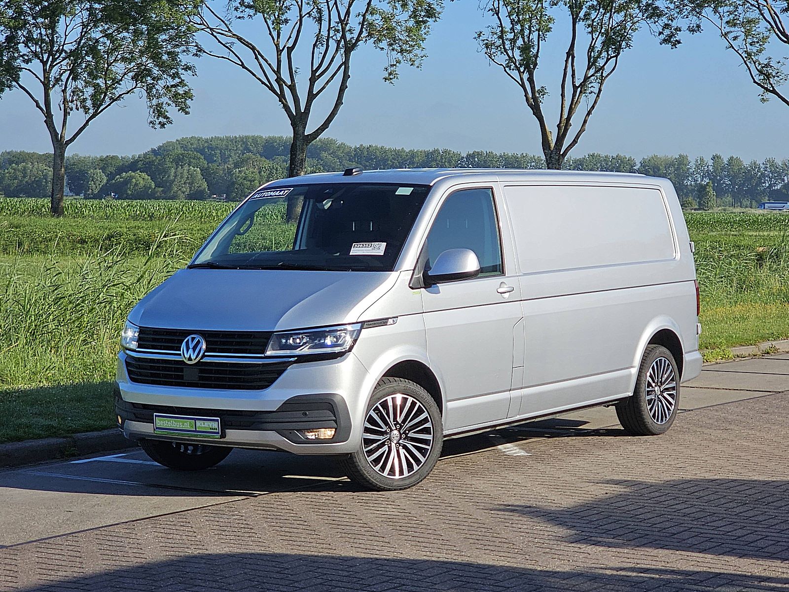 Volkswagen Transporter – achteraanzicht