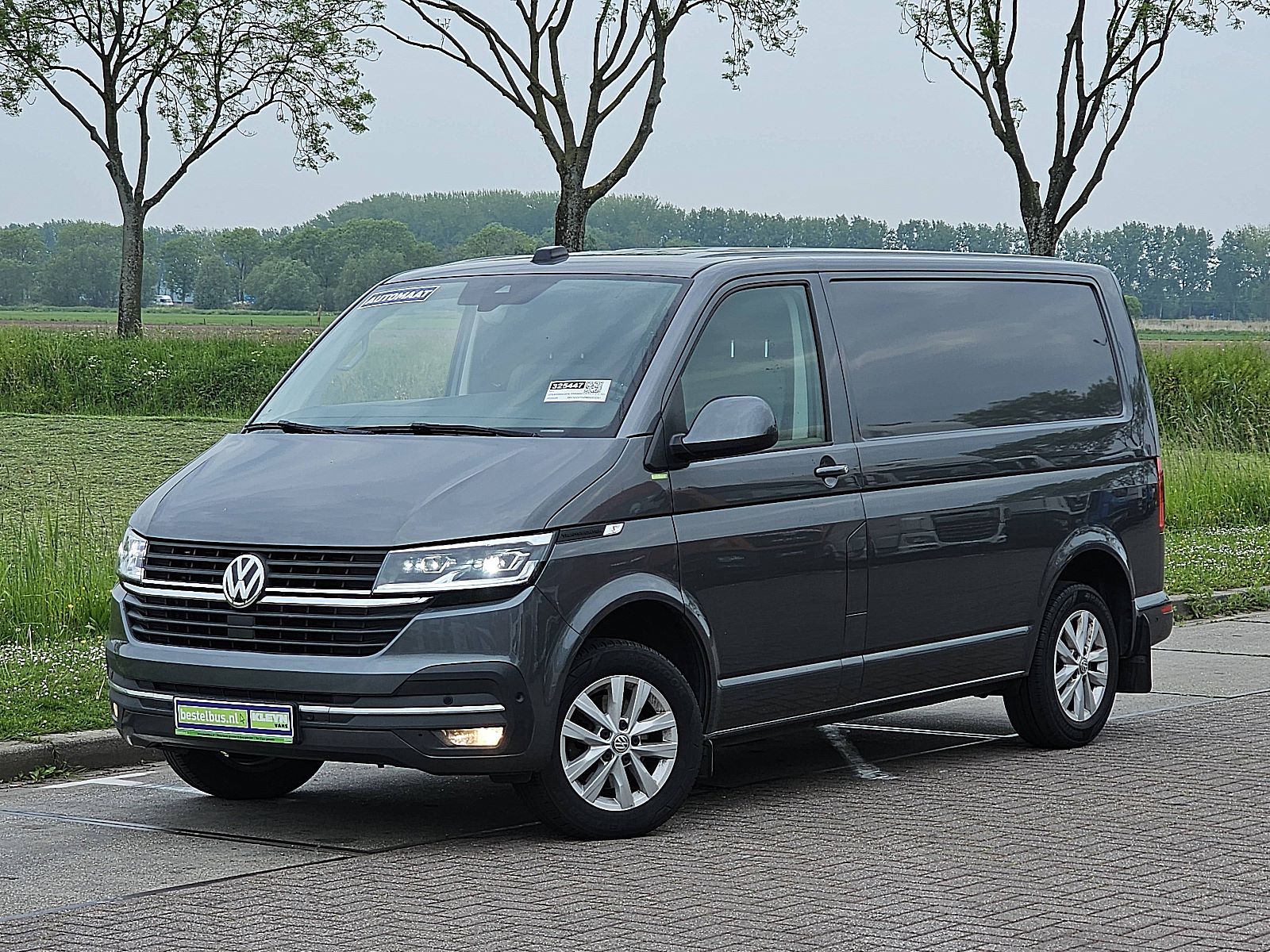 Volkswagen Transporter – achteraanzicht