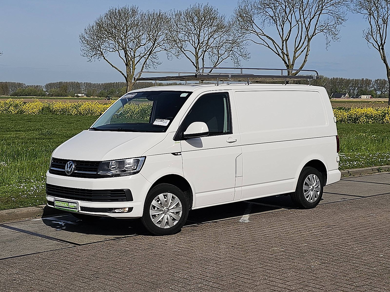 Volkswagen Transporter – achteraanzicht