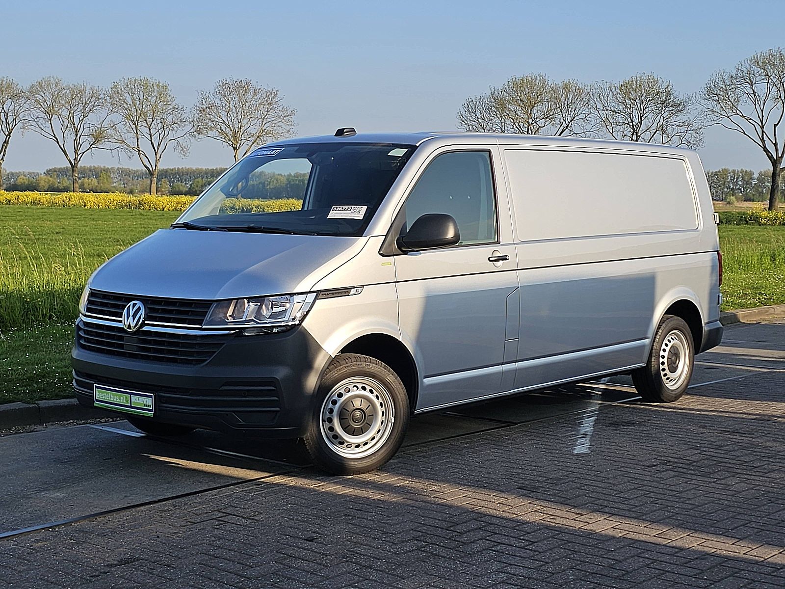 Volkswagen Transporter – achteraanzicht