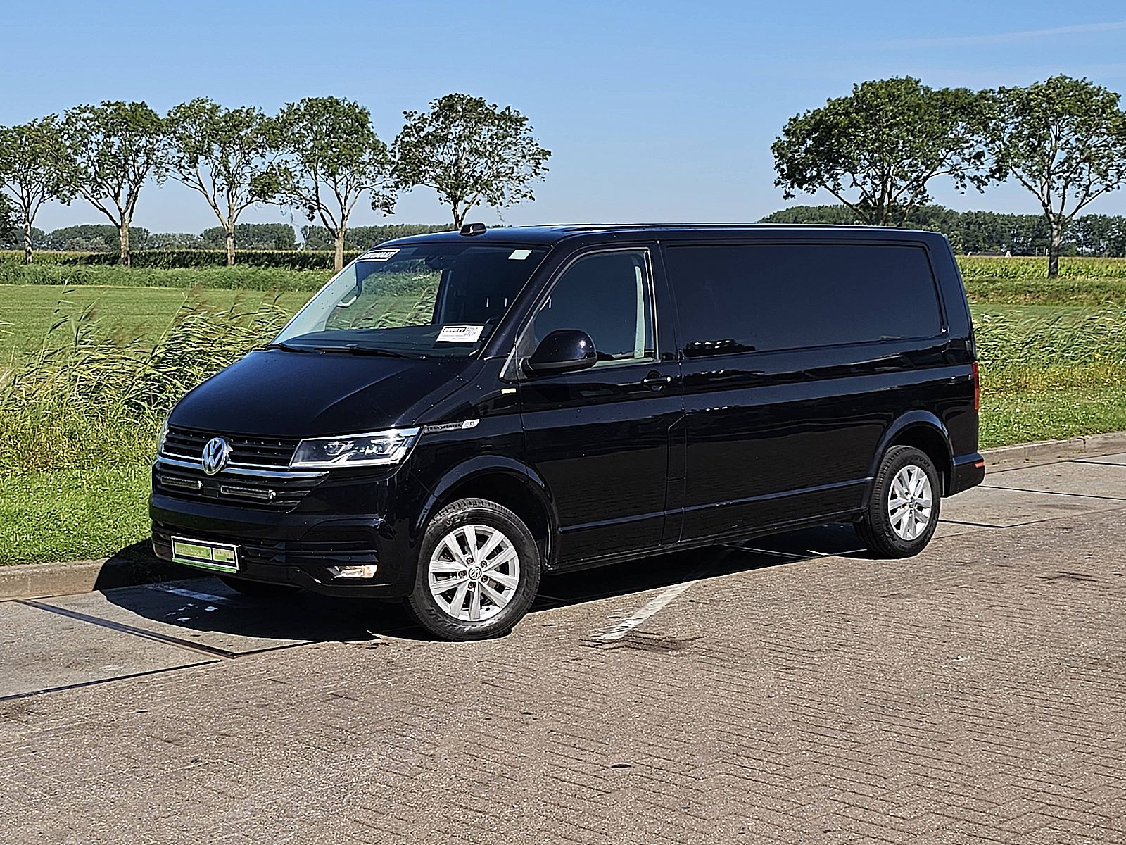 Volkswagen Transporter – achteraanzicht