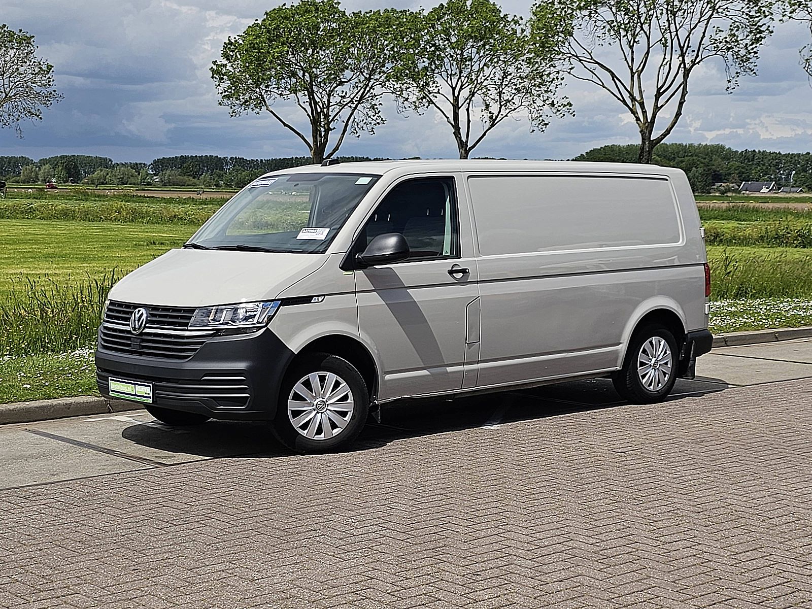 Volkswagen Transporter – achteraanzicht