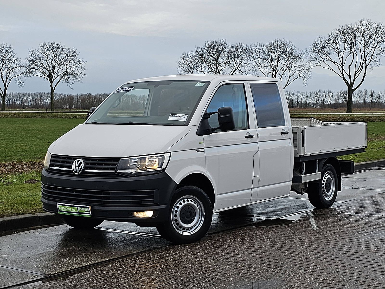 Volkswagen Transporter – achteraanzicht