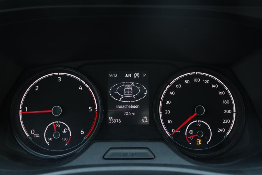 Volkswagen Transporter met kenteken V-79-FVF – detailfoto