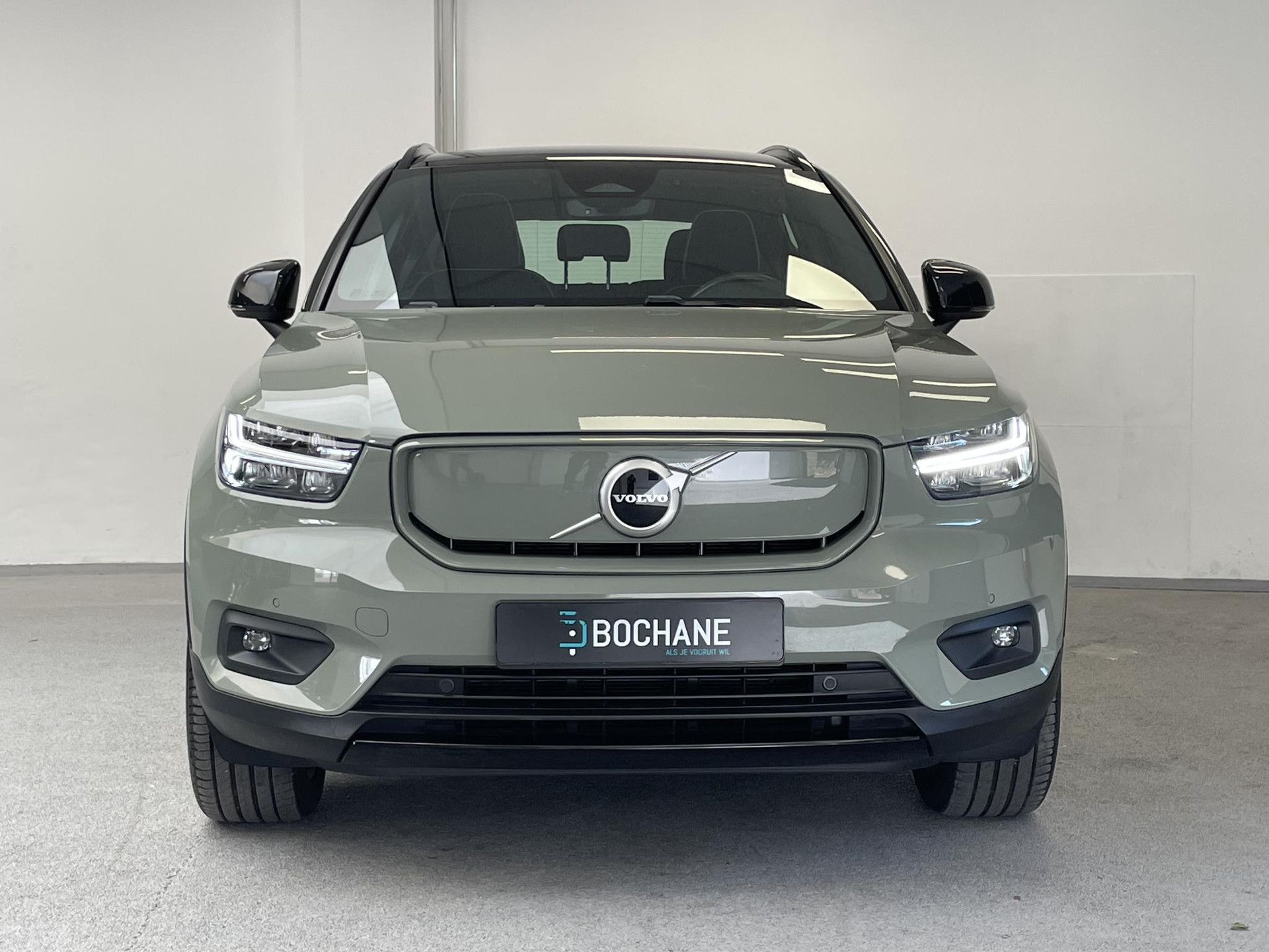 Volvo XC40 met kenteken L-077-LT – detailfoto