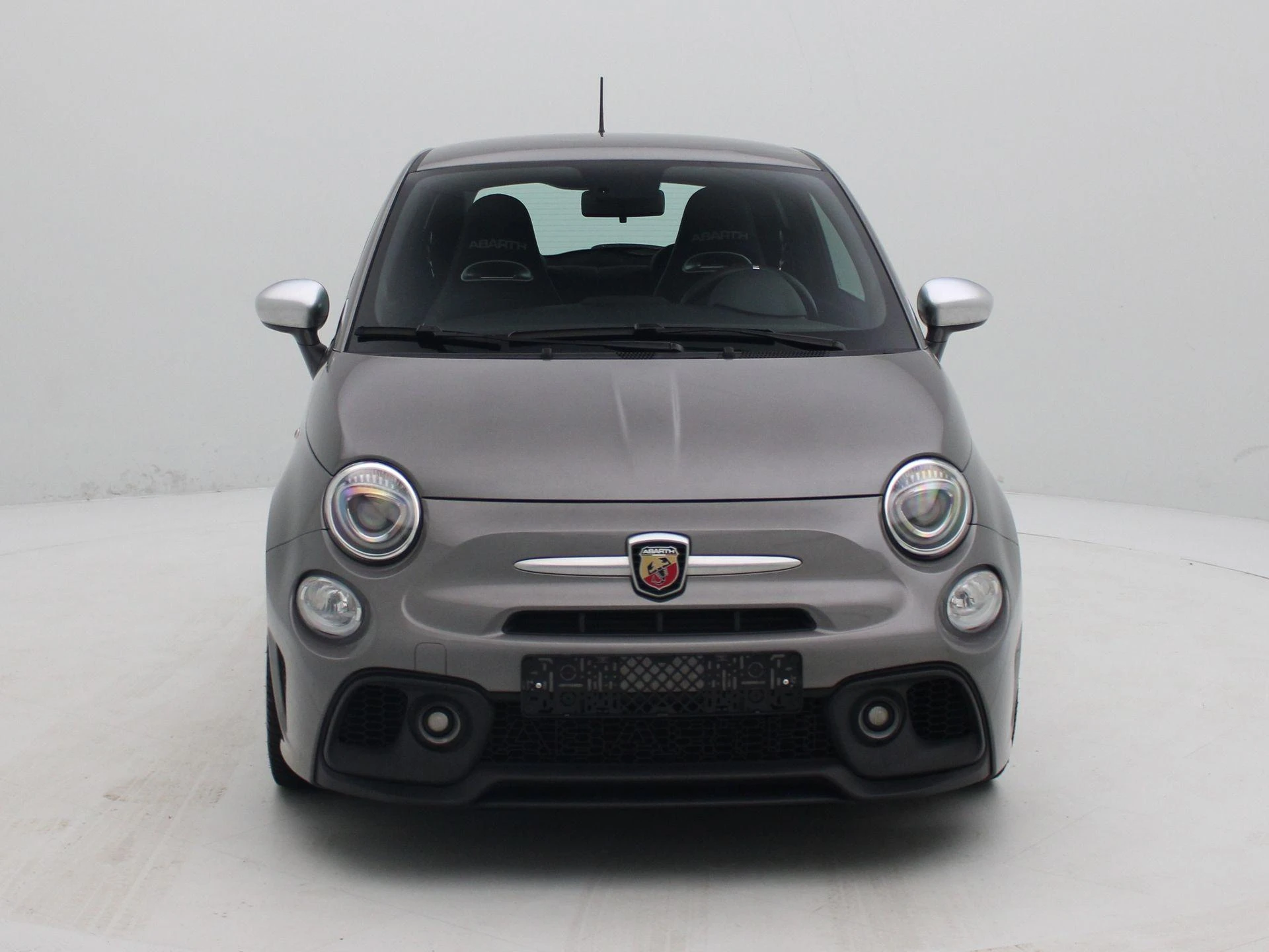 Abarth 595 met kenteken KVN-43-B – autofoto 4