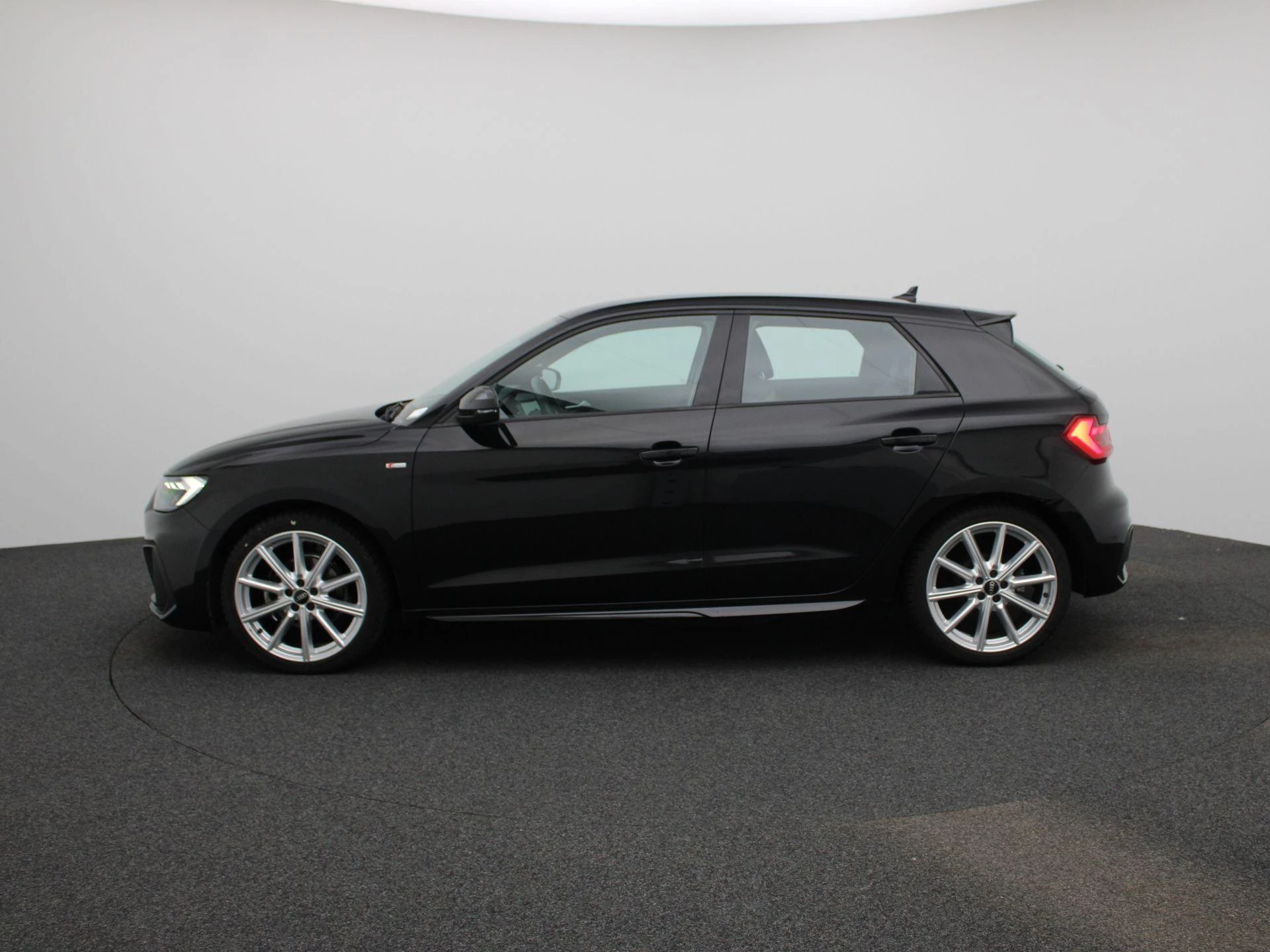 Audi A1 Sportback met kenteken P-471-XD – autofoto 5