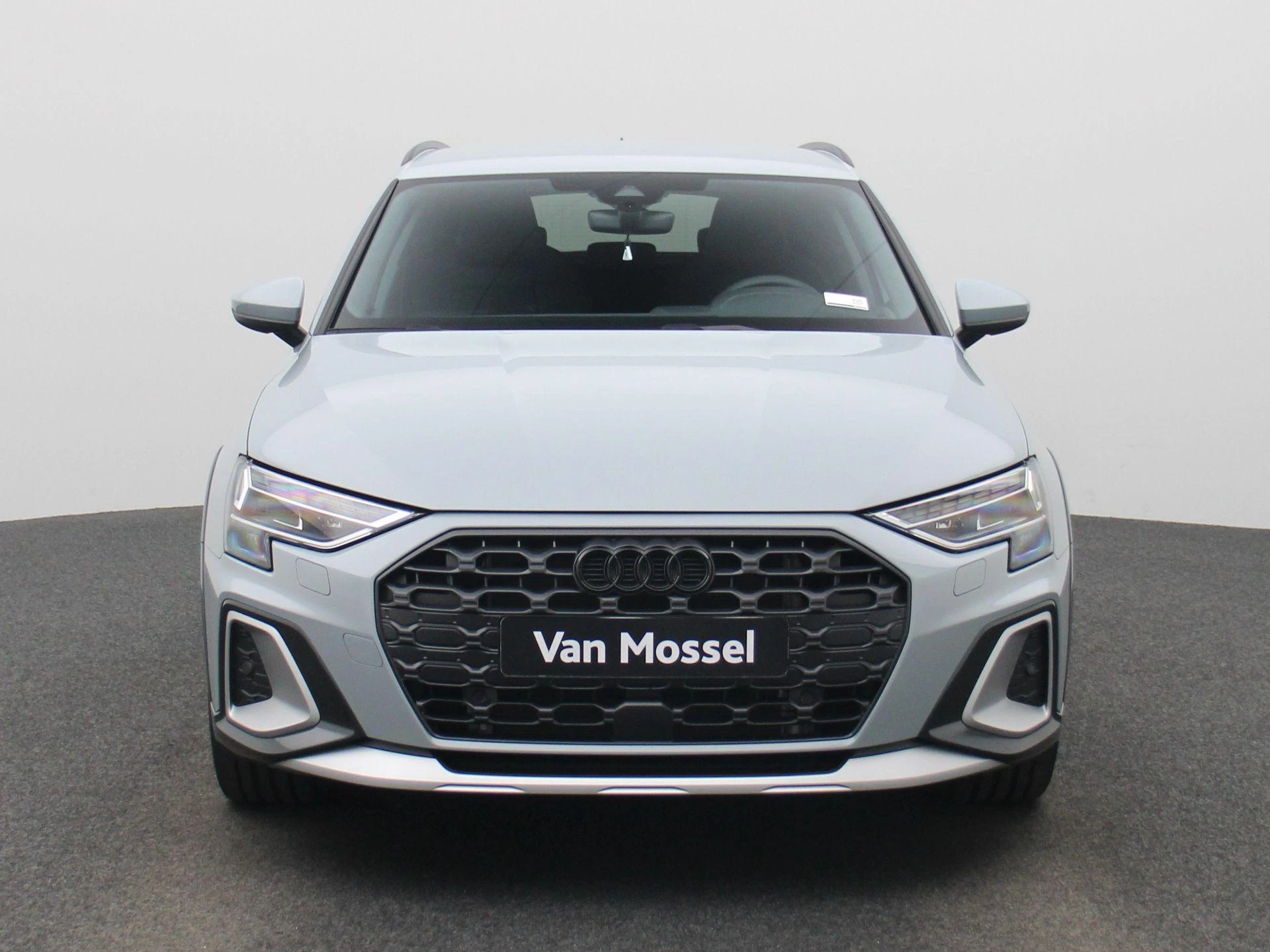 Audi A3 met kenteken 03100 – autofoto 3