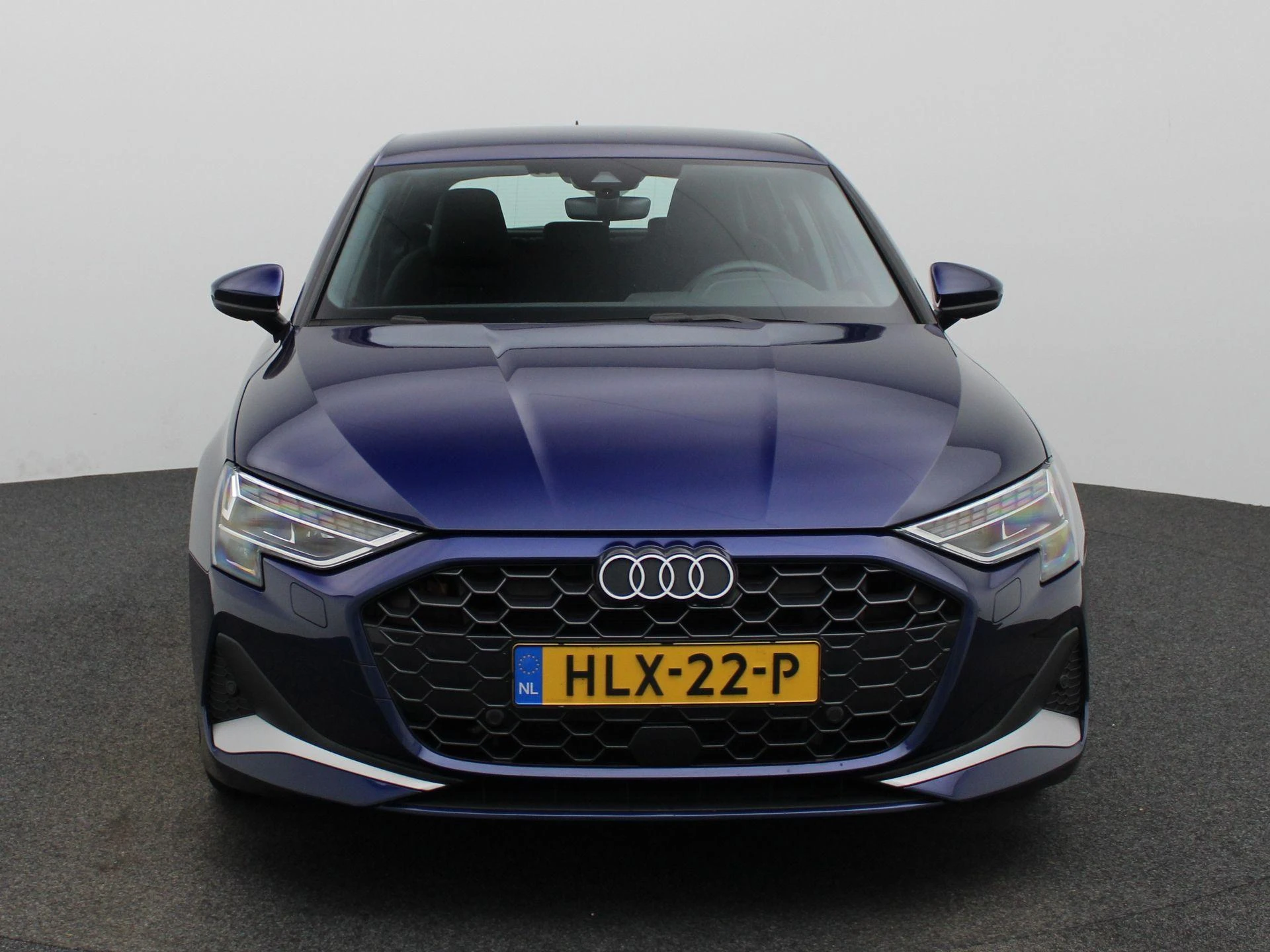 Audi A3 met kenteken 03100 – autofoto 4