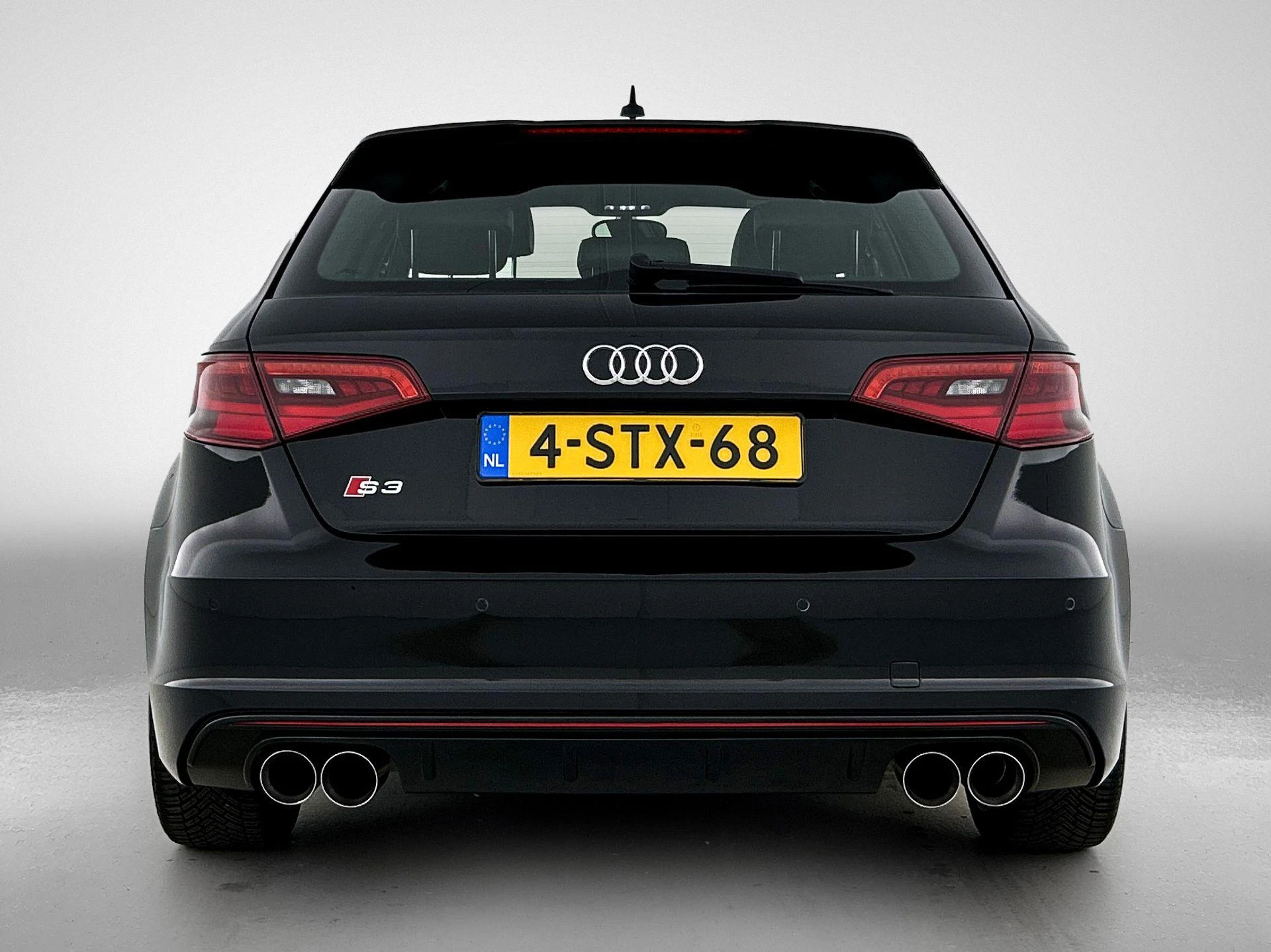 Audi A3 met kenteken 70100 – autofoto 5