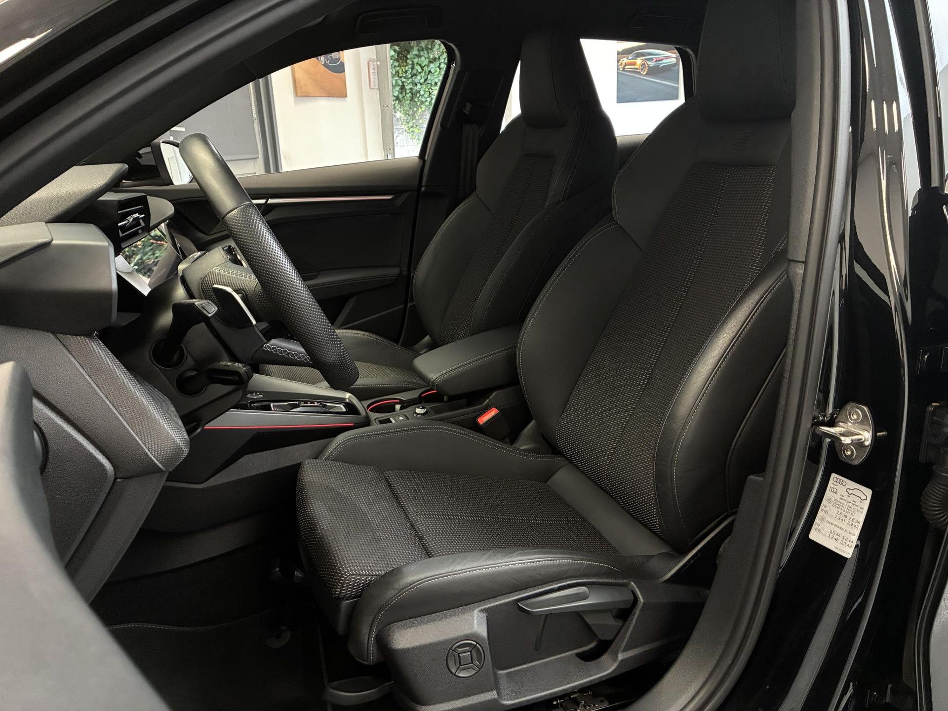 Audi A3 met kenteken KRD-41-T – dashboard