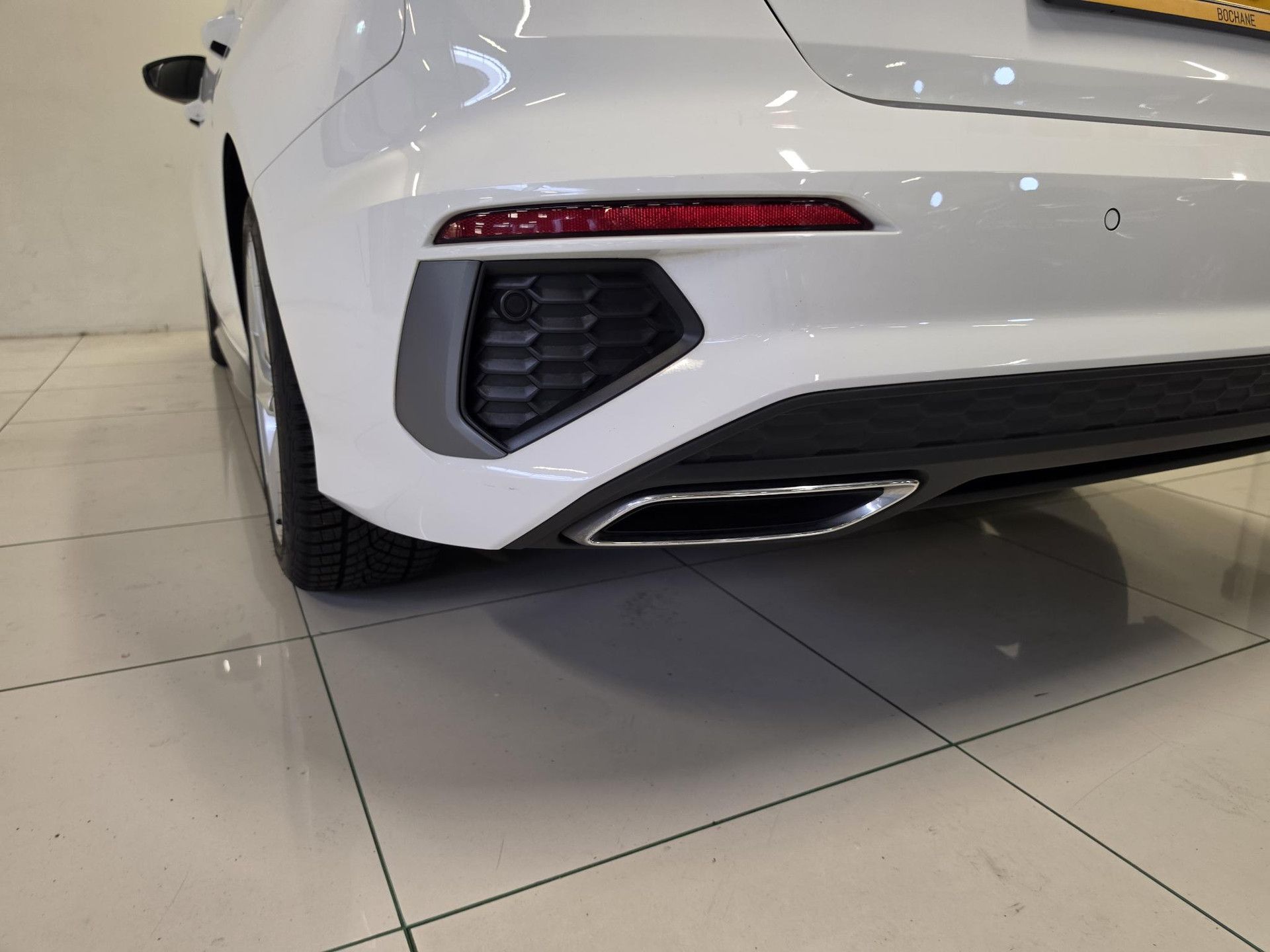 Audi A3 met kenteken P-230-HB – interieur