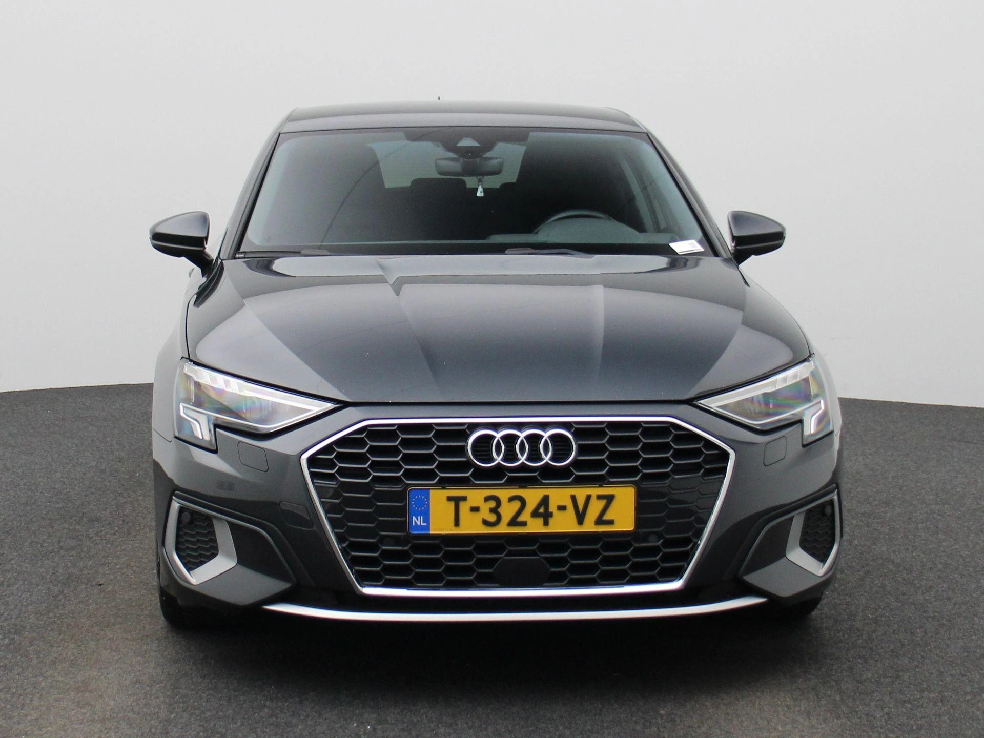 Audi A3 met kenteken T-324-VZ – autofoto 4