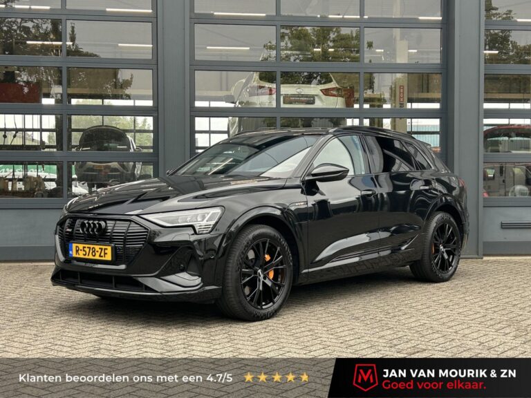 Audi e-tron met kenteken R-578-ZF – vooraanzicht