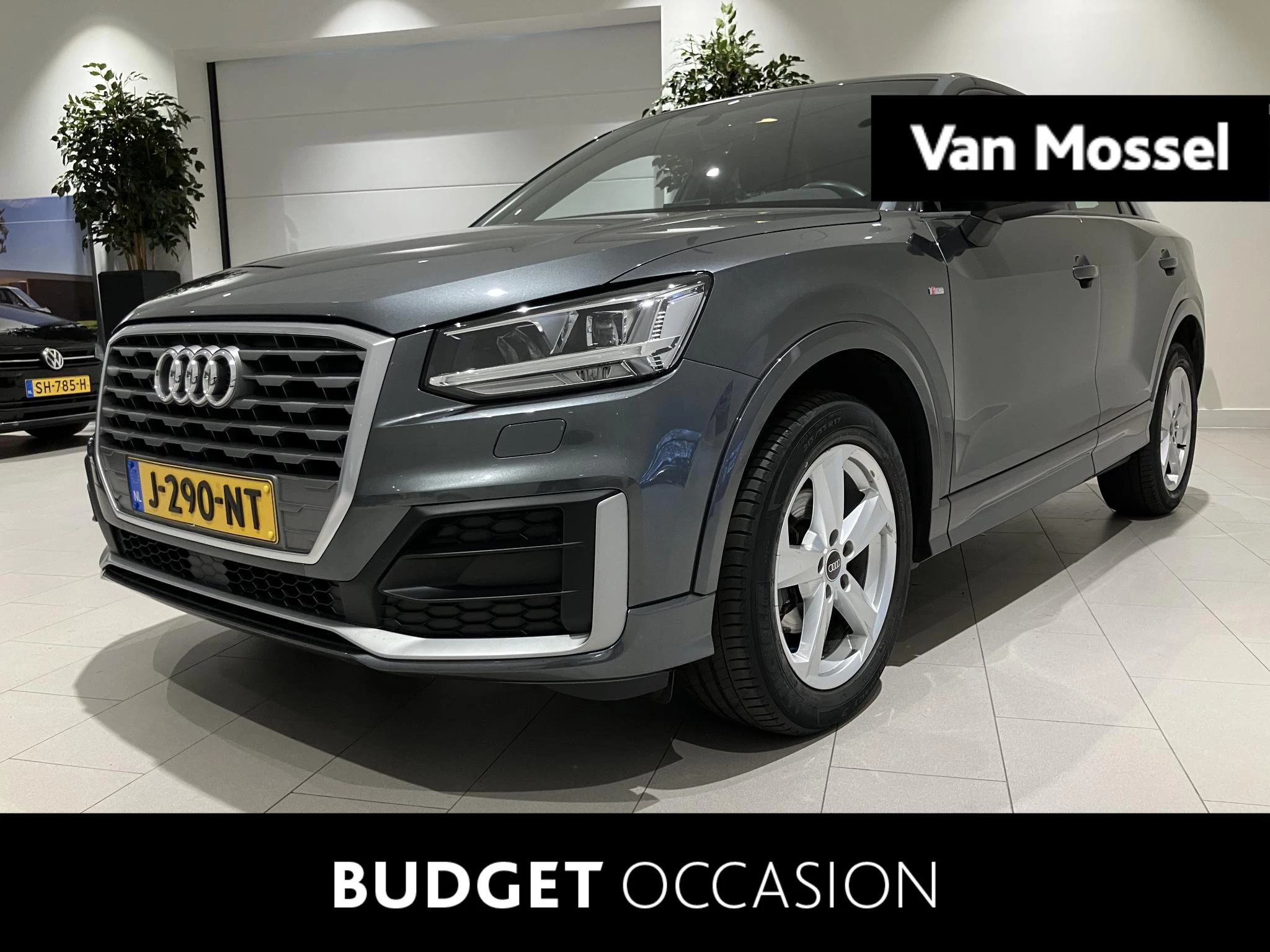 Audi Q2 met kenteken 66100 – autofoto 2