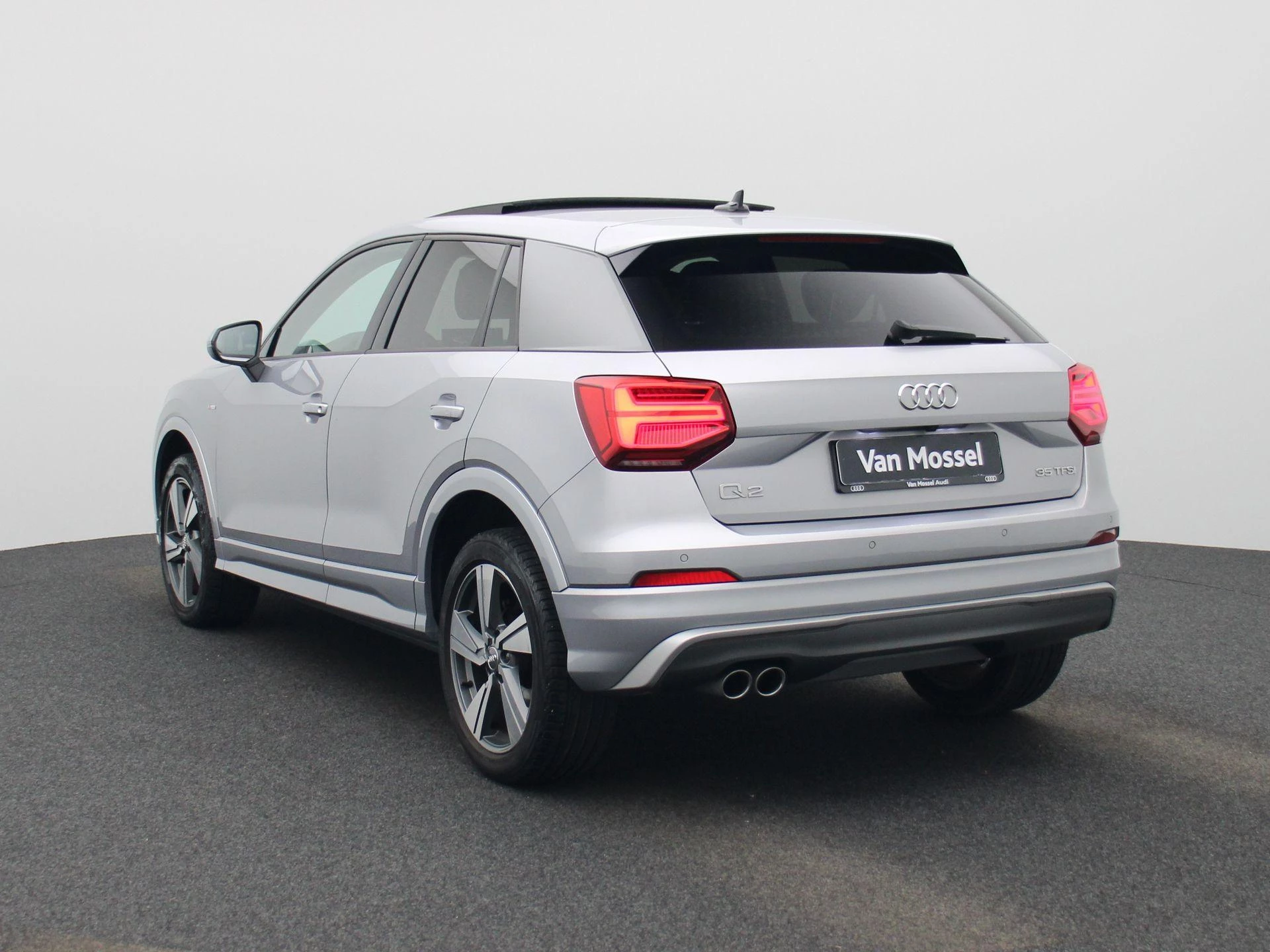 Audi Q2 met kenteken 44100 – autofoto 3