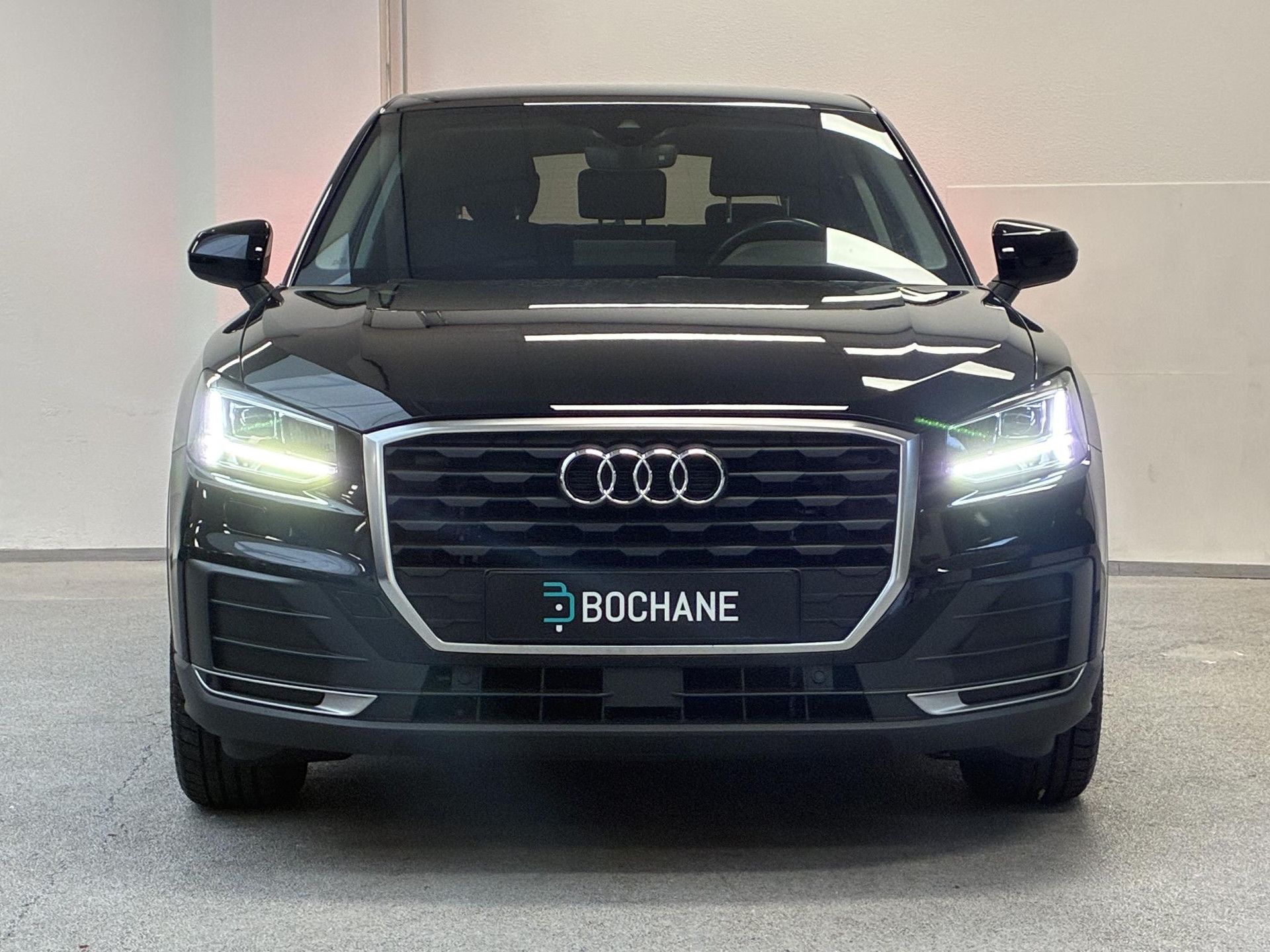 Audi Q2 met kenteken T-369-VF – detailfoto