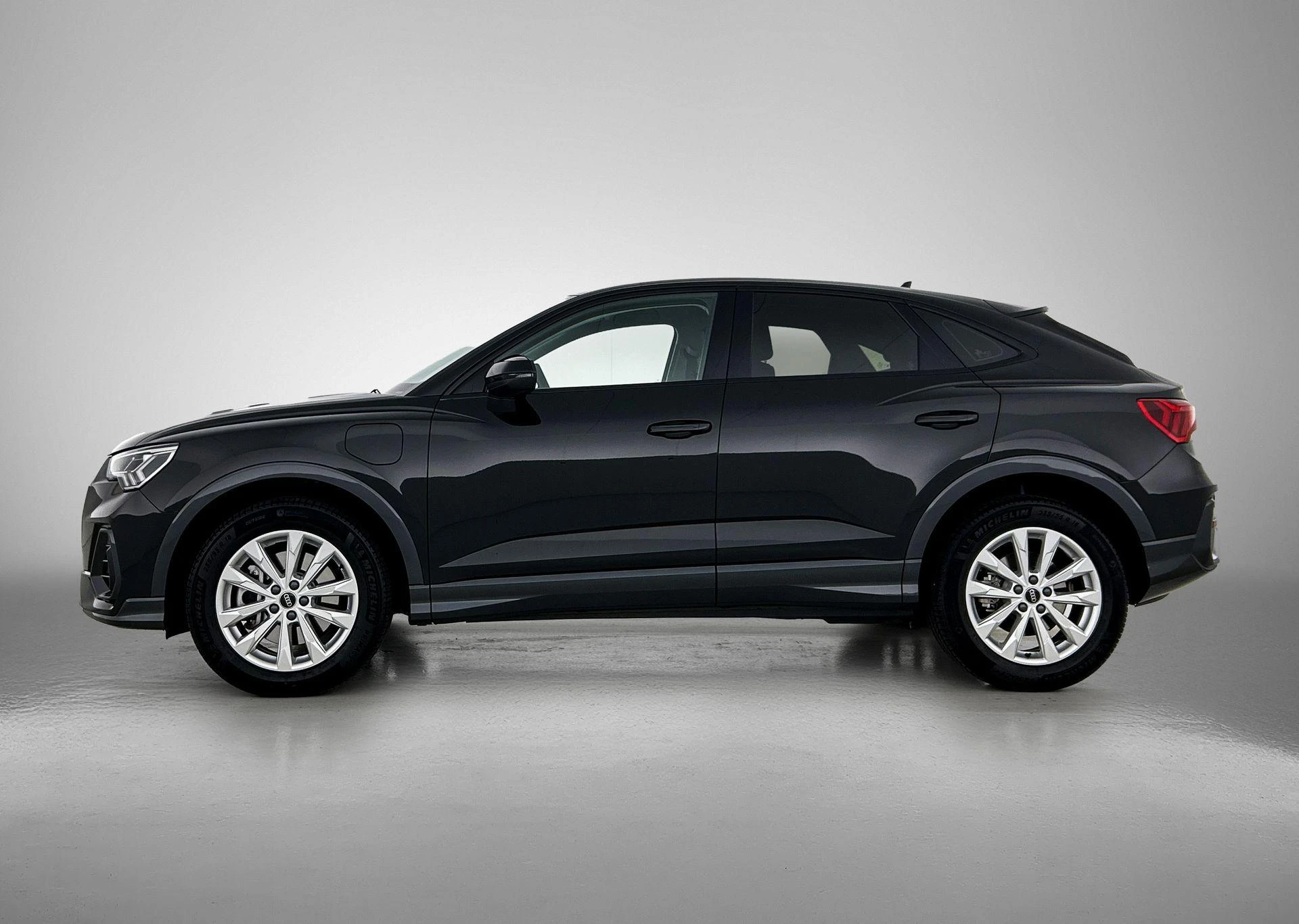 Audi Q3 met kenteken GND-37-X – autofoto 4