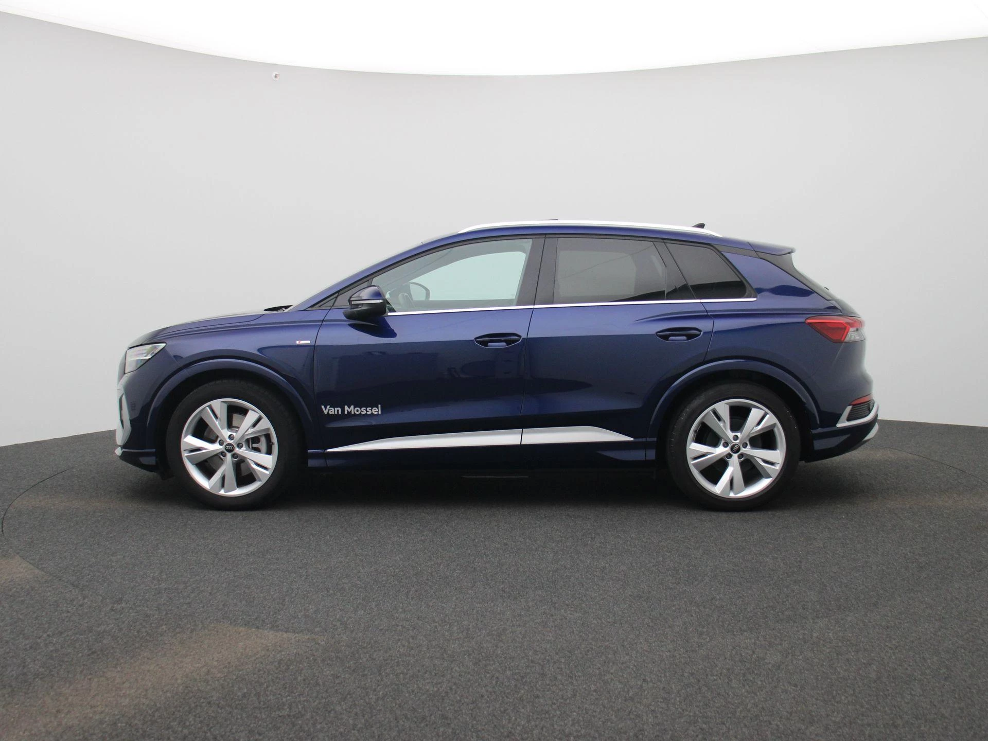 Audi Q4 e-tron – autofoto 5