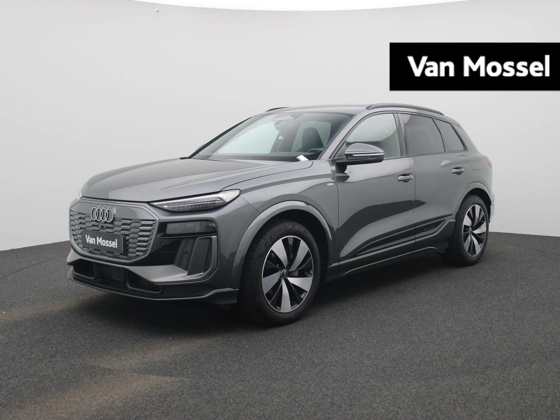 Audi Q6 e-tron – autofoto 2