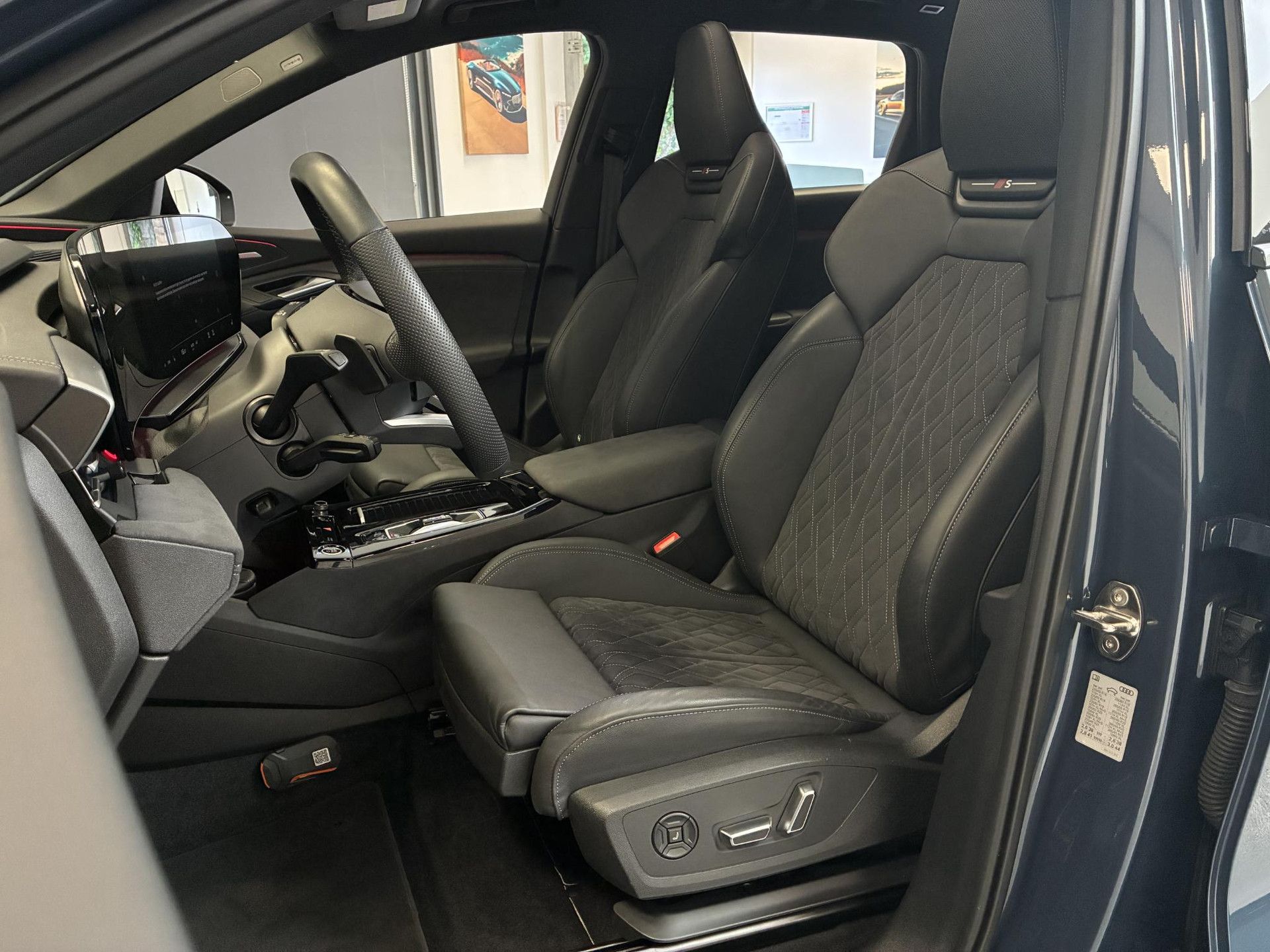 Audi Q6e-tron met kenteken JZP-83-K – interieur