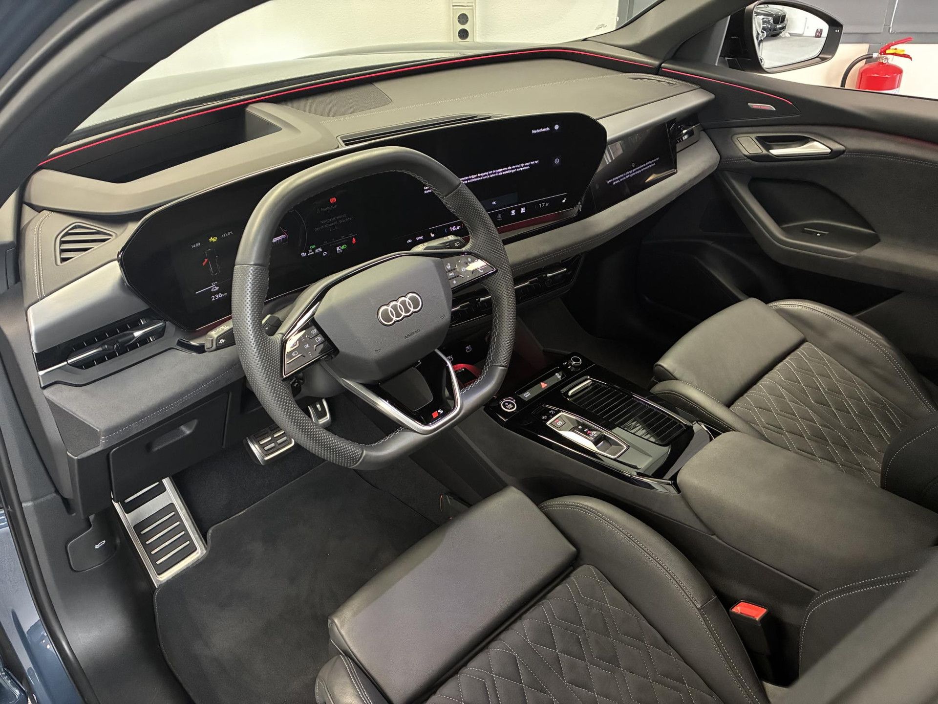 Audi Q6e-tron met kenteken JZP-83-K – dashboard
