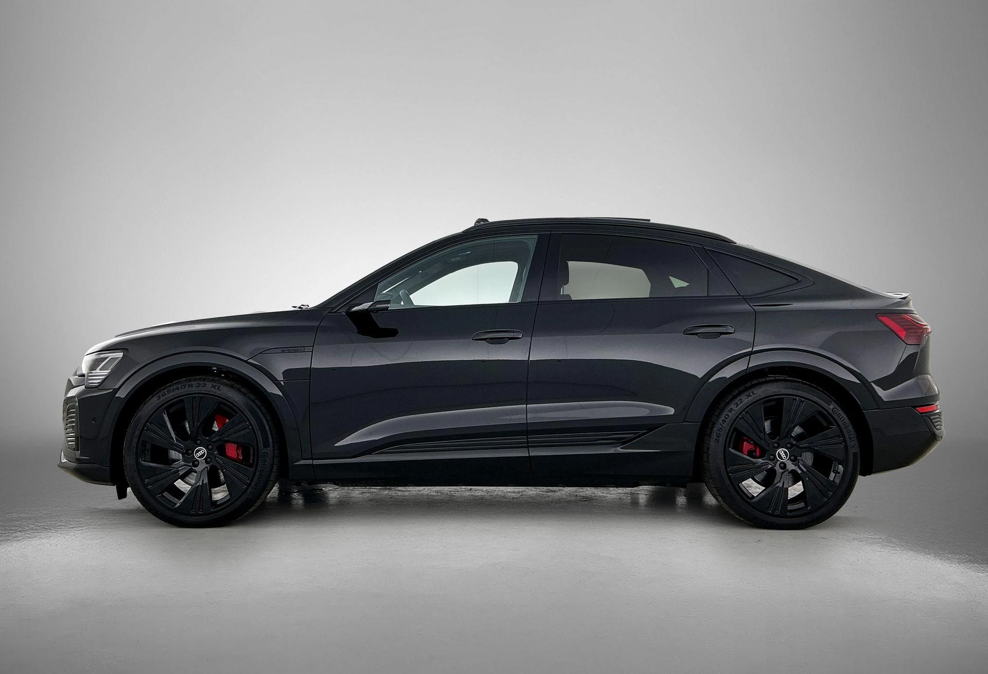 Audi Q8 Sportback – autofoto 5