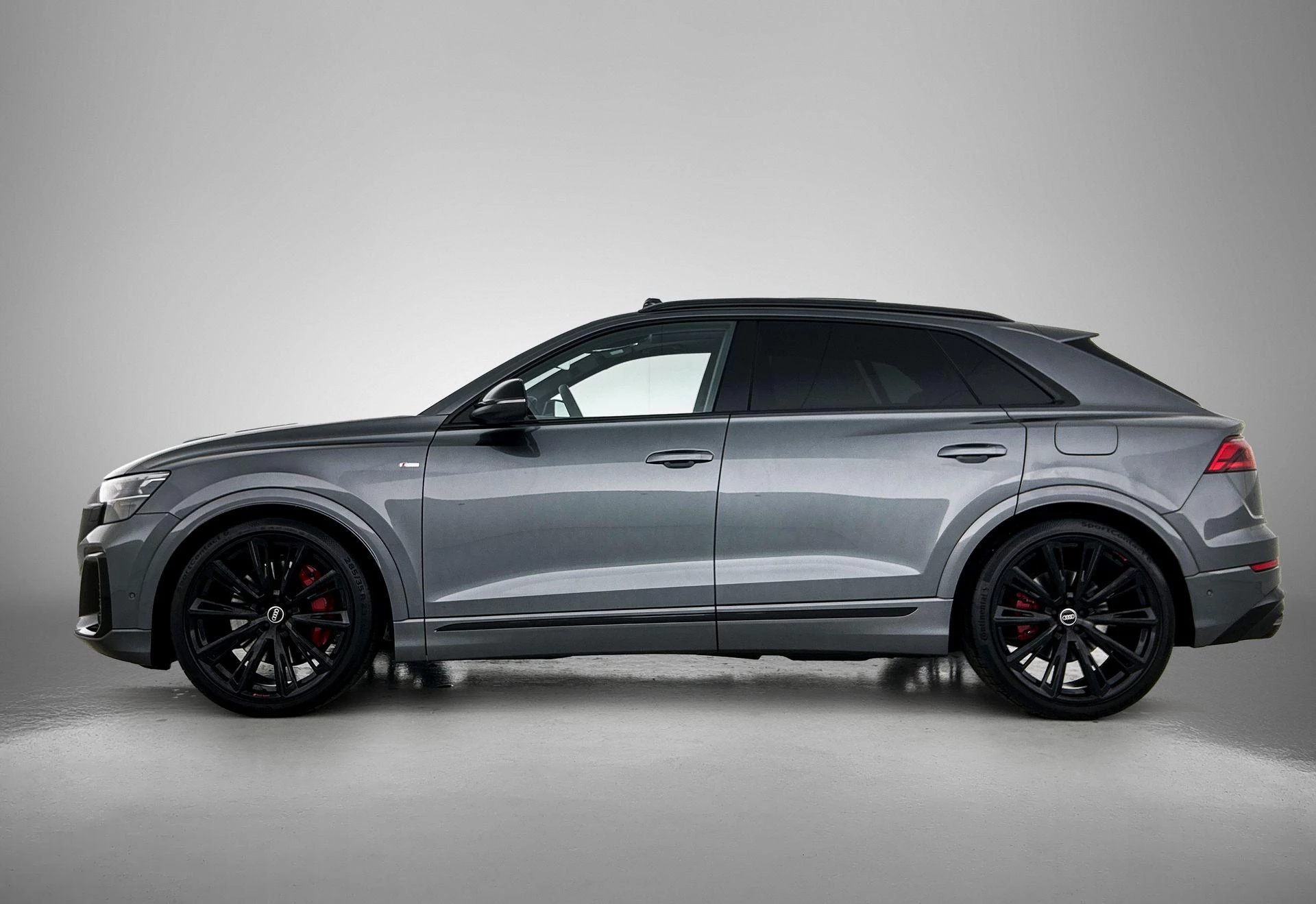 Audi Q8 met kenteken KGJ-21-Z – autofoto 5